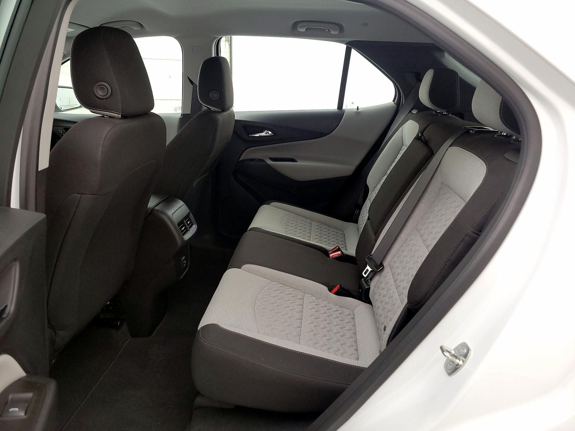 Thumbnail: 2022 Chevrolet Equinox - 19