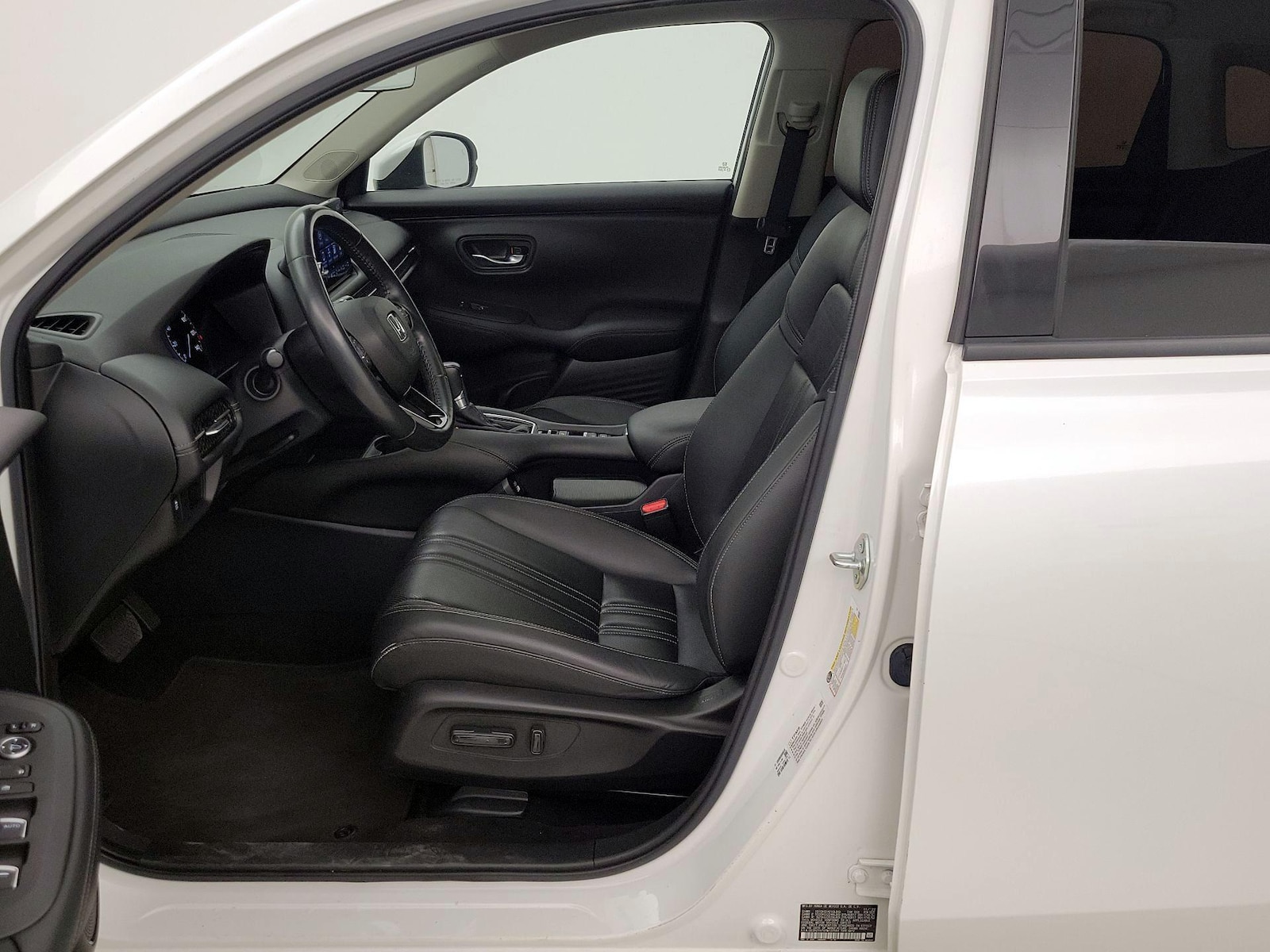 2023 Honda HR-V EX-L - Photo 12