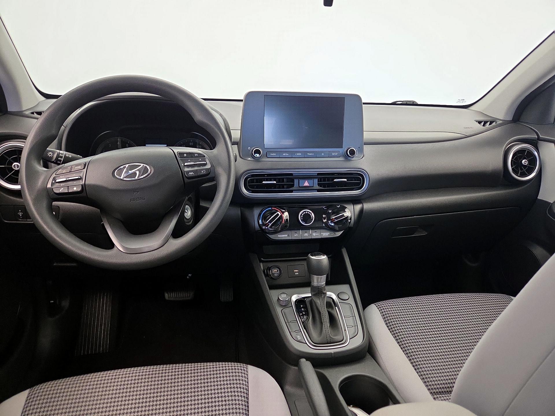 Thumbnail: 2022 Hyundai Kona - 9