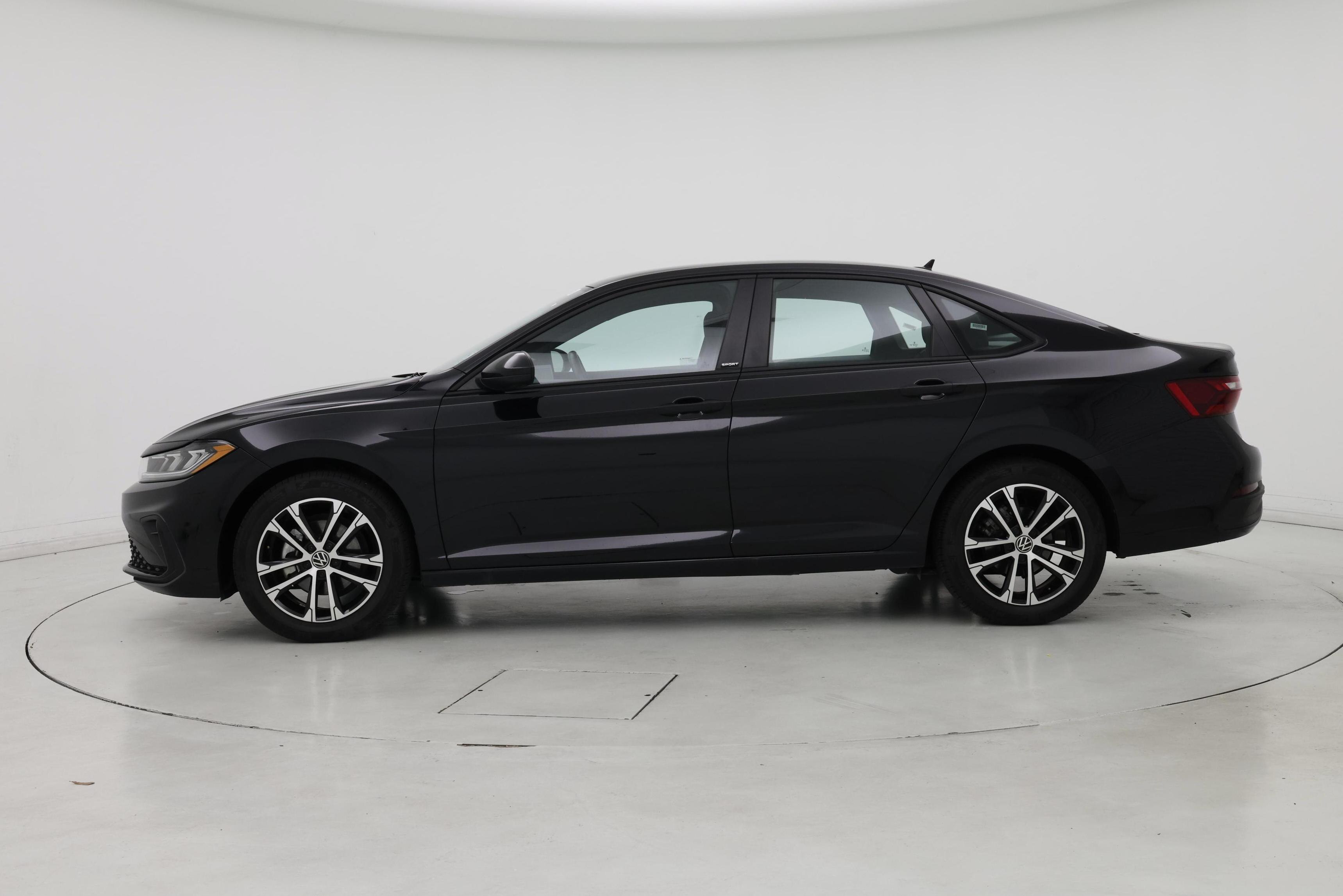 Thumbnail: 2025 Volkswagen Jetta - 3