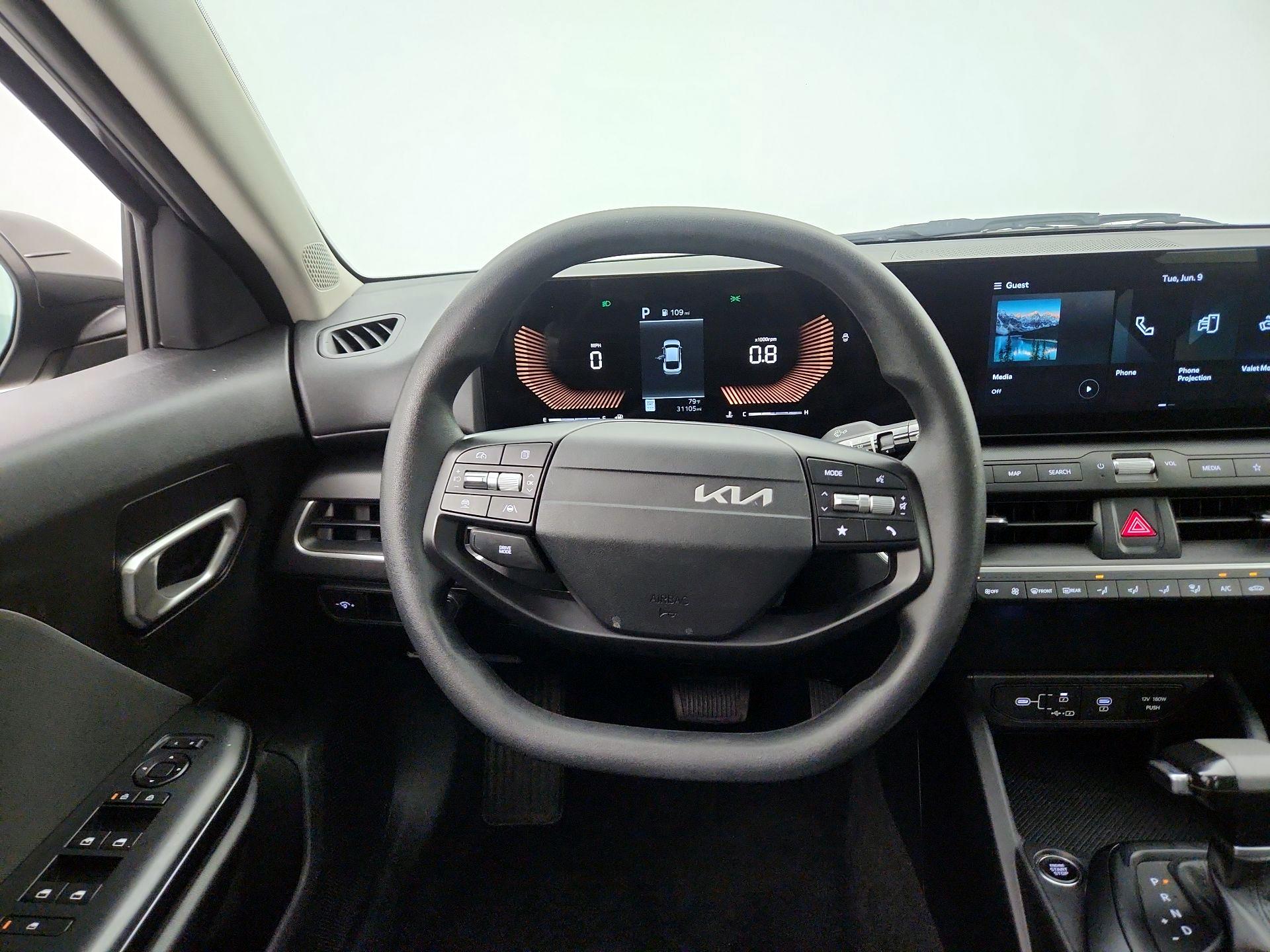 Thumbnail: 2025 Kia K4 - 10