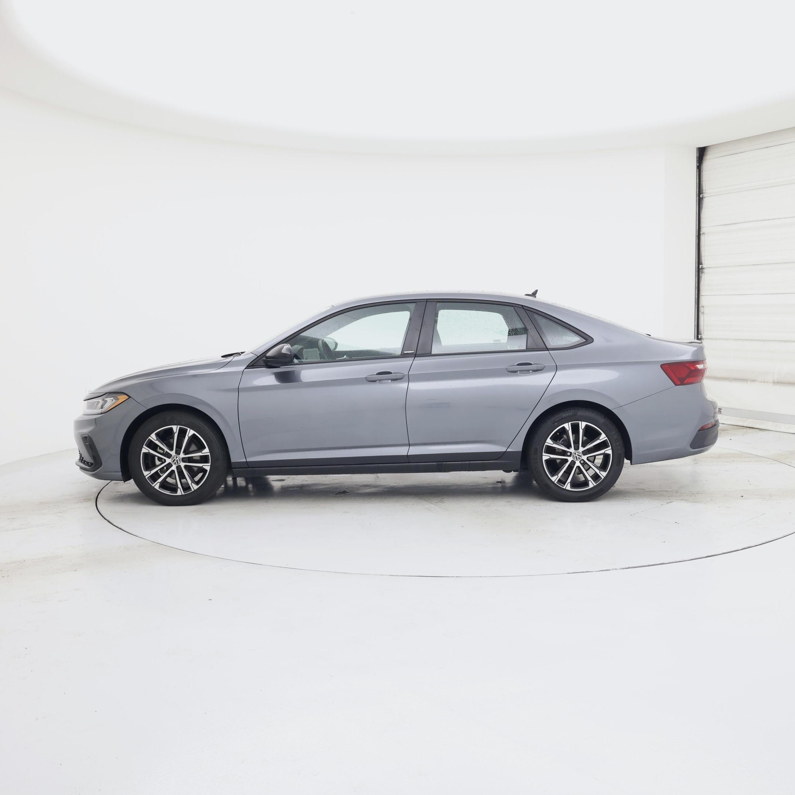 Thumbnail: 2025 Volkswagen Jetta - 3