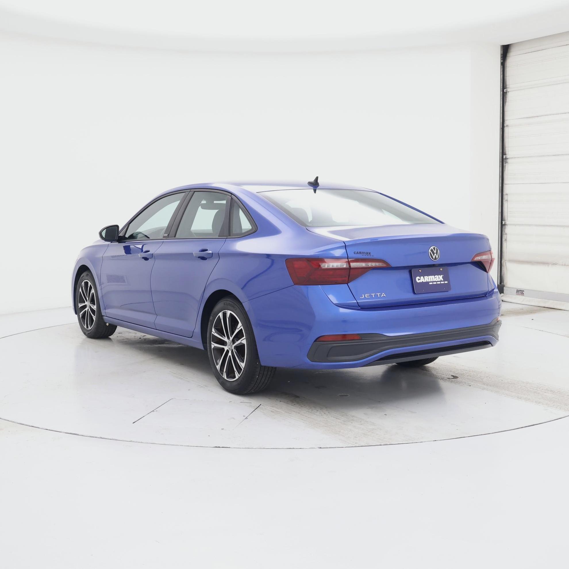 Thumbnail: 2023 Volkswagen Jetta - 2