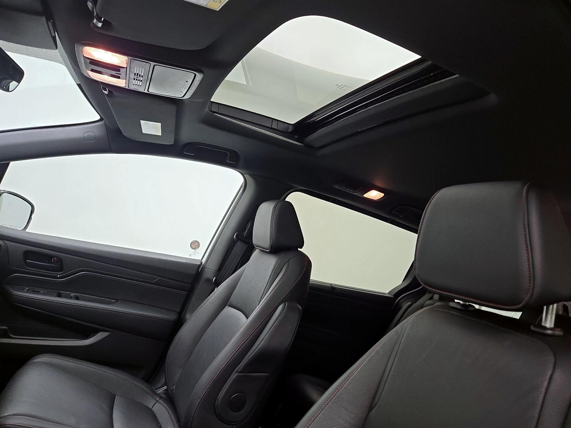 Thumbnail: 2025 Honda Odyssey - 19