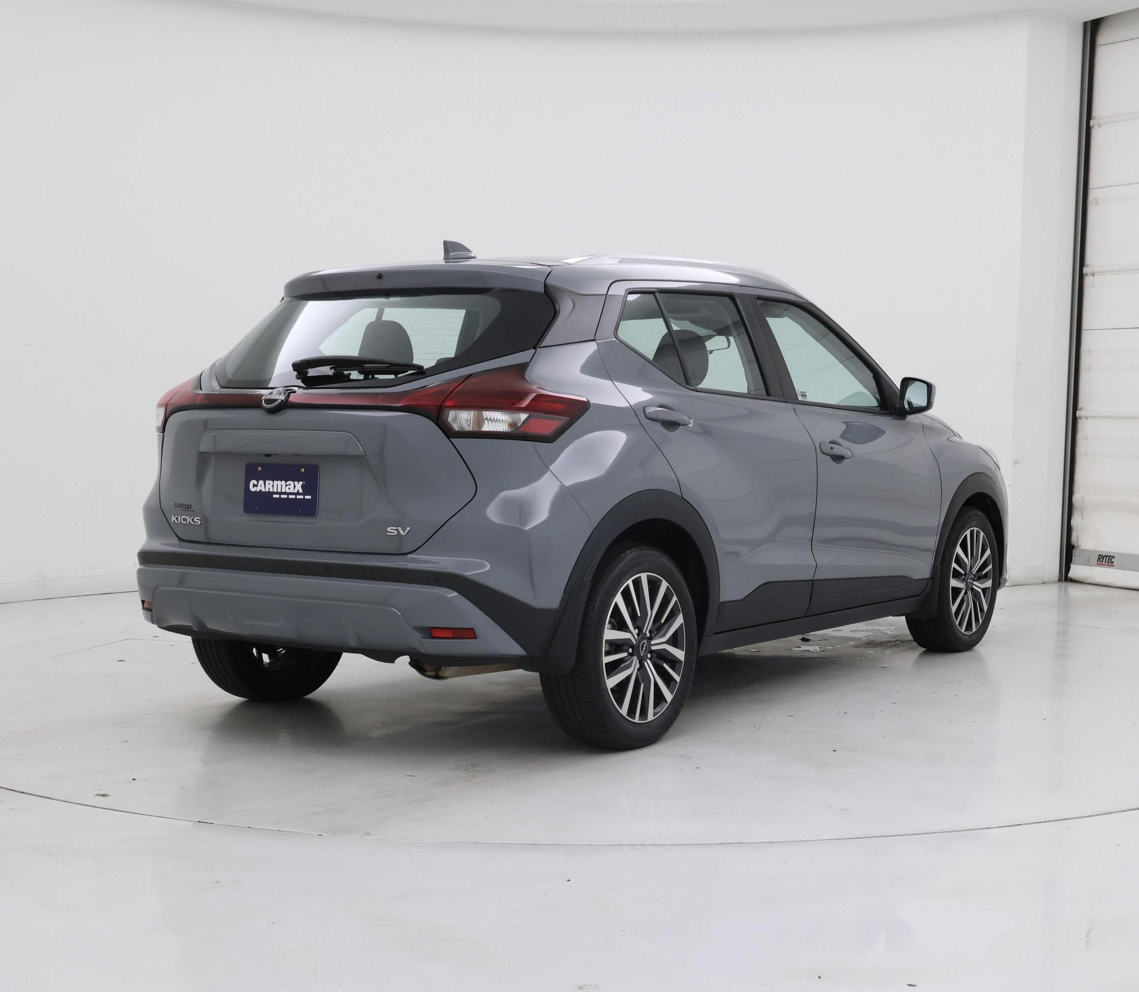 Thumbnail: 2023 Nissan Kicks - 8