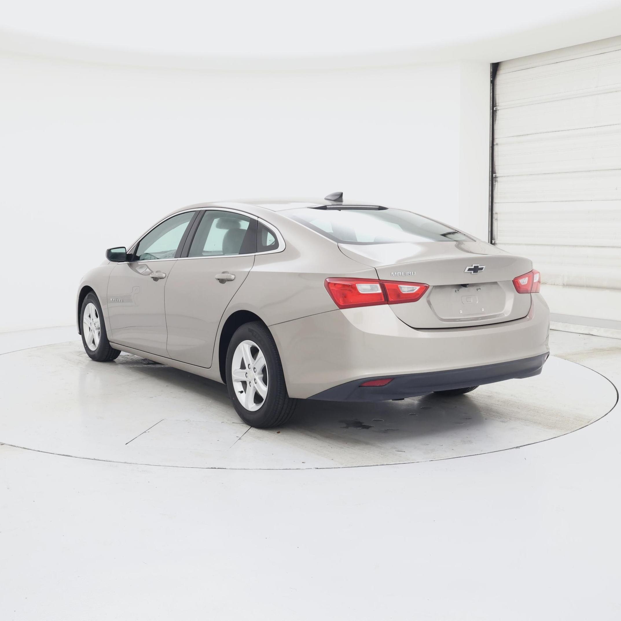Thumbnail: 2023 Chevrolet Malibu - 2