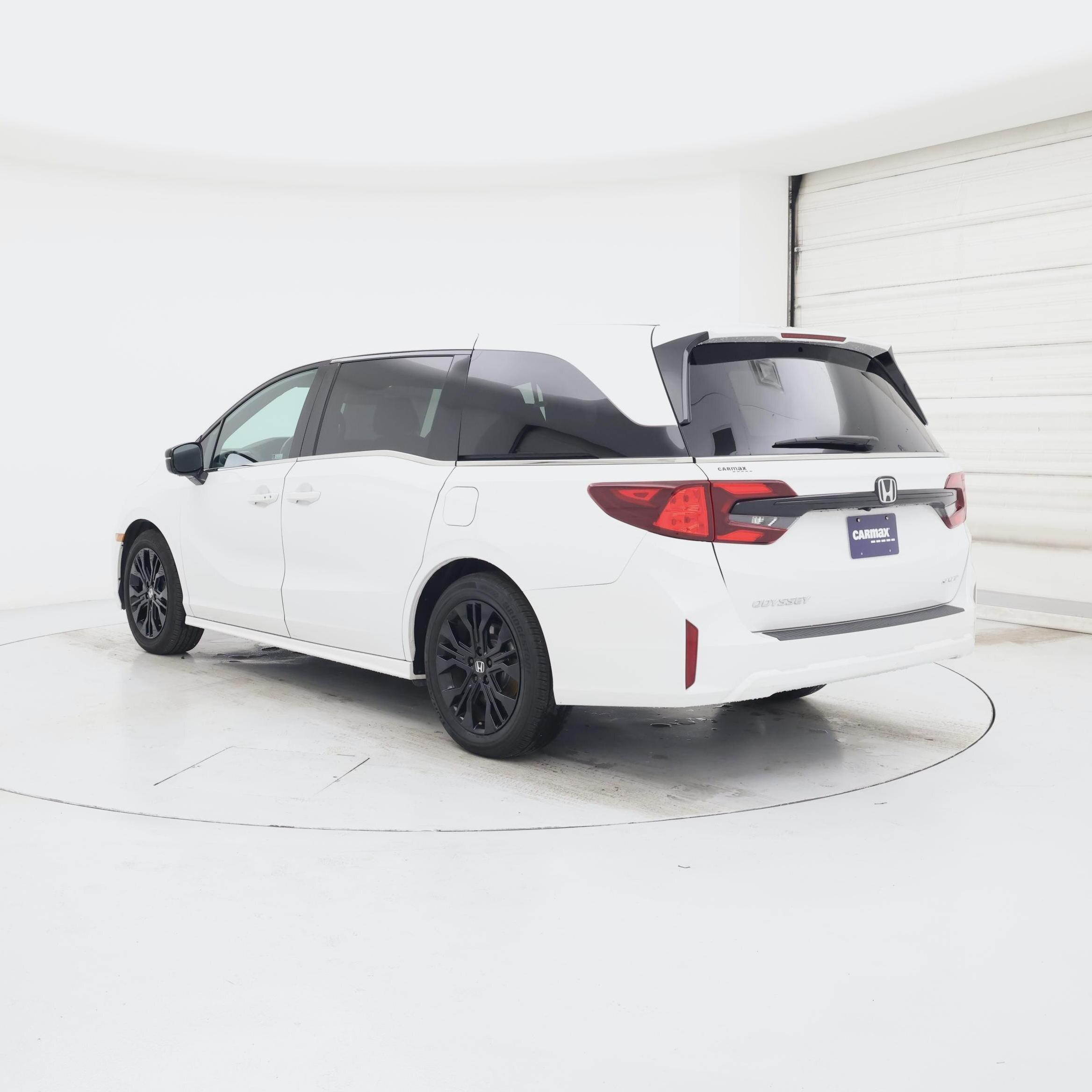 Thumbnail: 2025 Honda Odyssey - 2