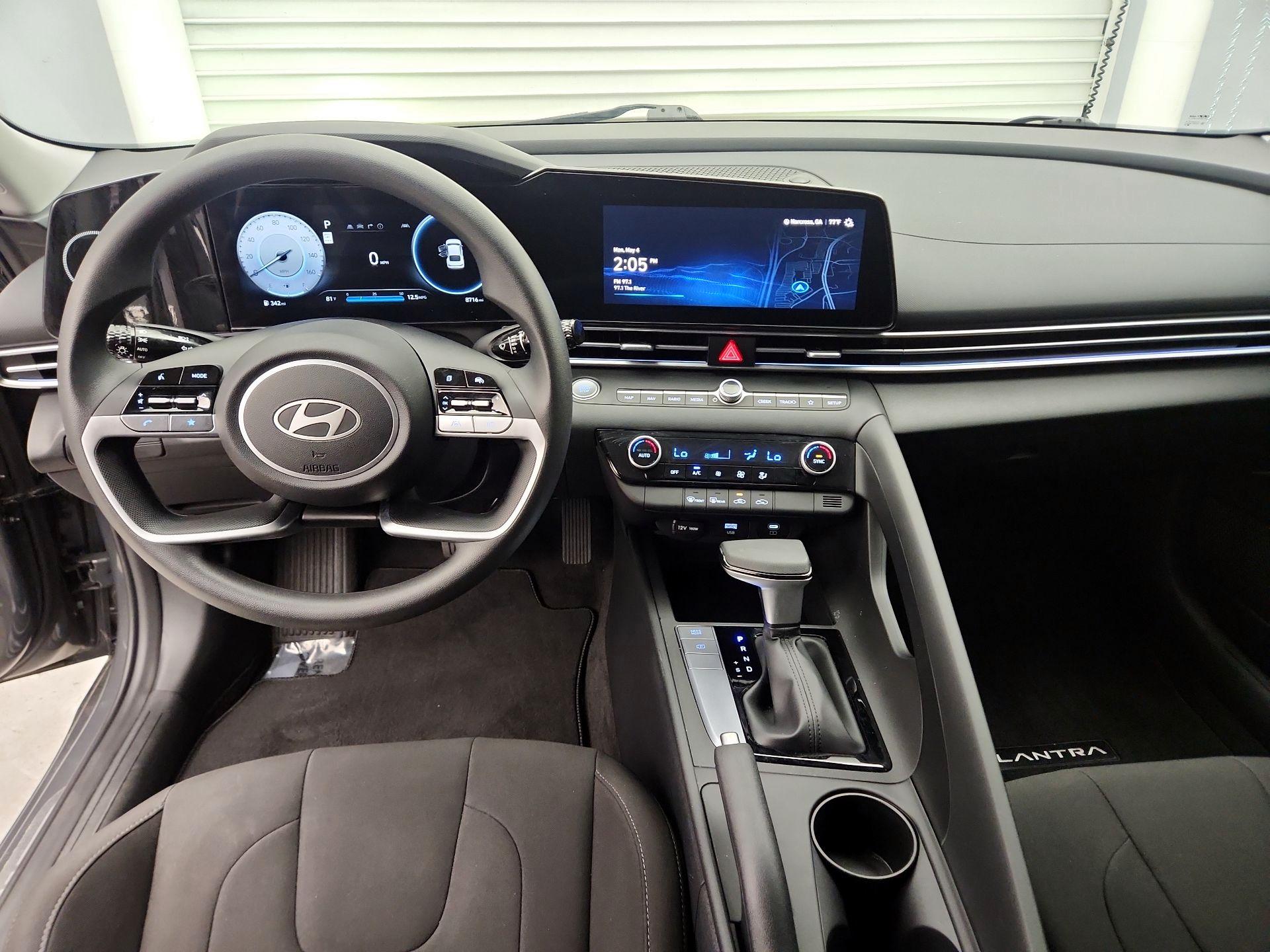 Thumbnail: 2024 Hyundai Elantra - 9