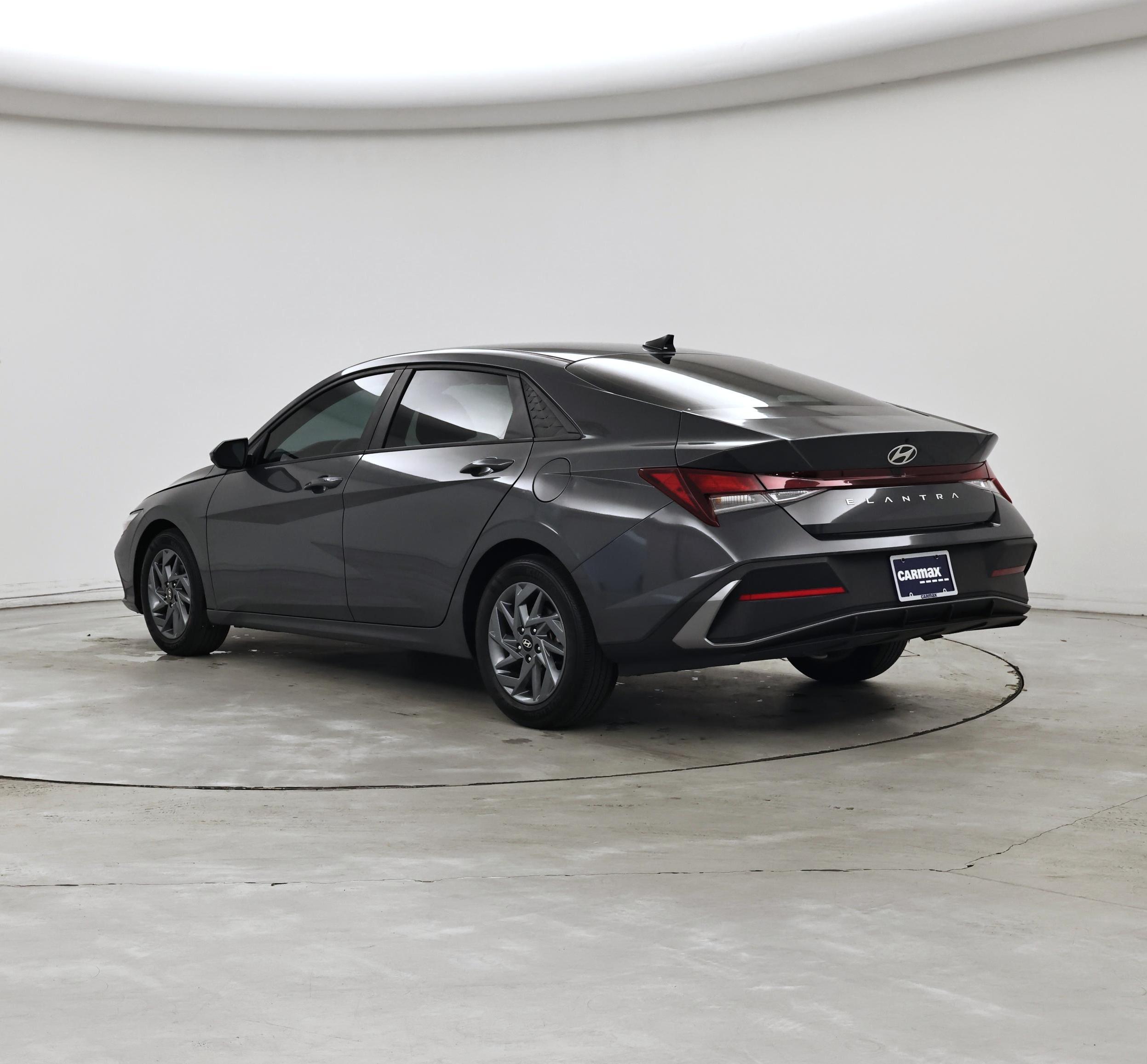 Thumbnail: 2024 Hyundai Elantra - 2
