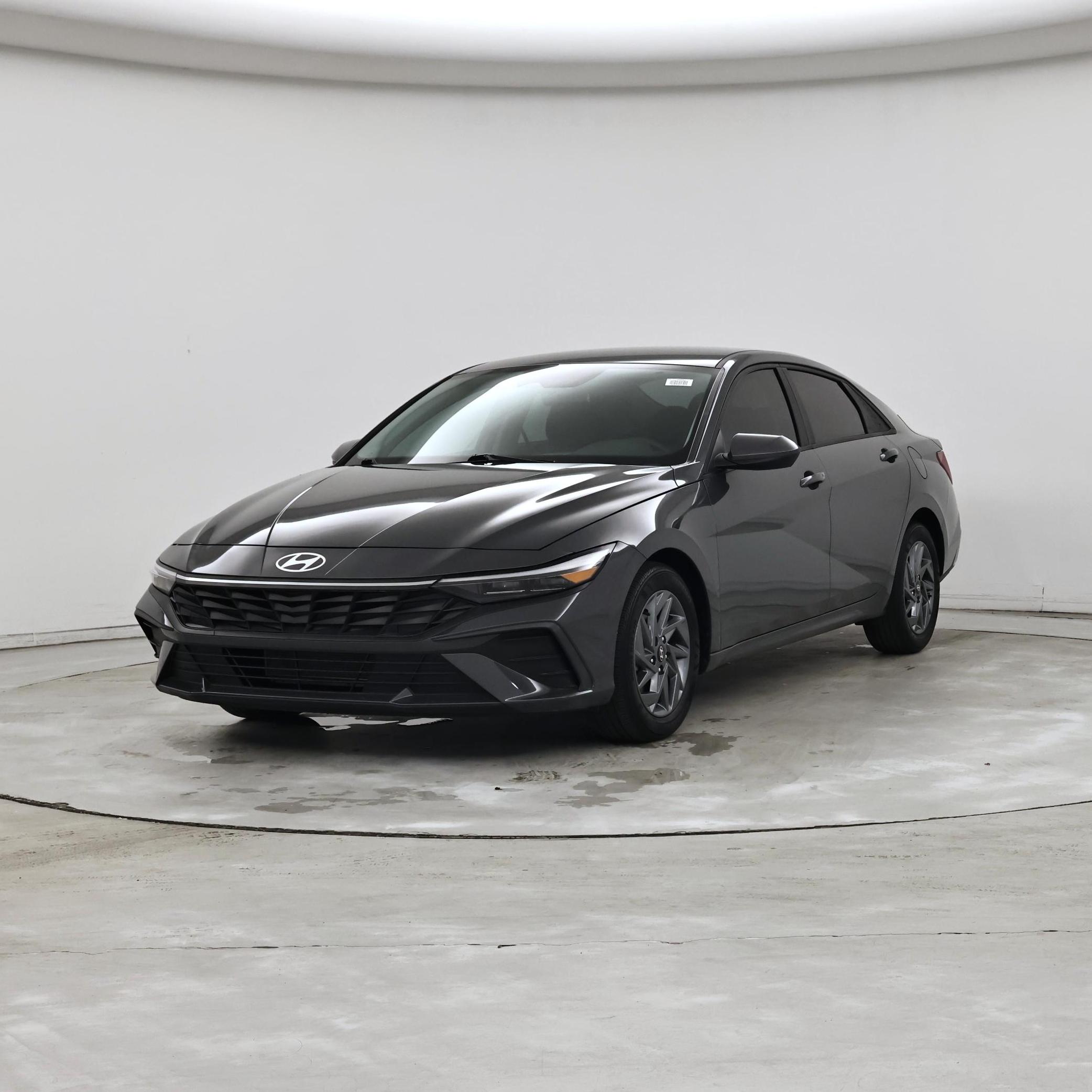 Thumbnail: 2024 Hyundai Elantra - 4