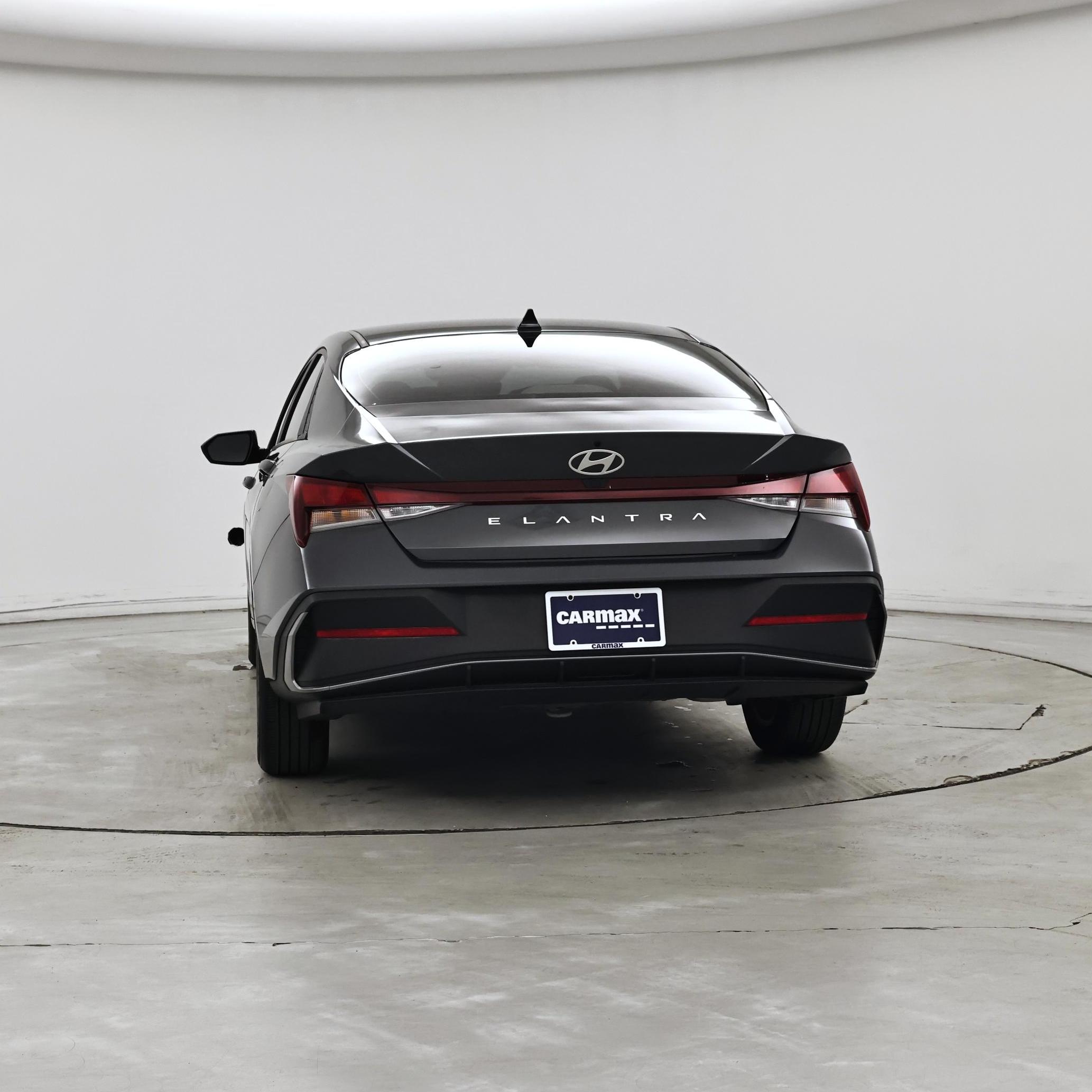 Thumbnail: 2024 Hyundai Elantra - 6