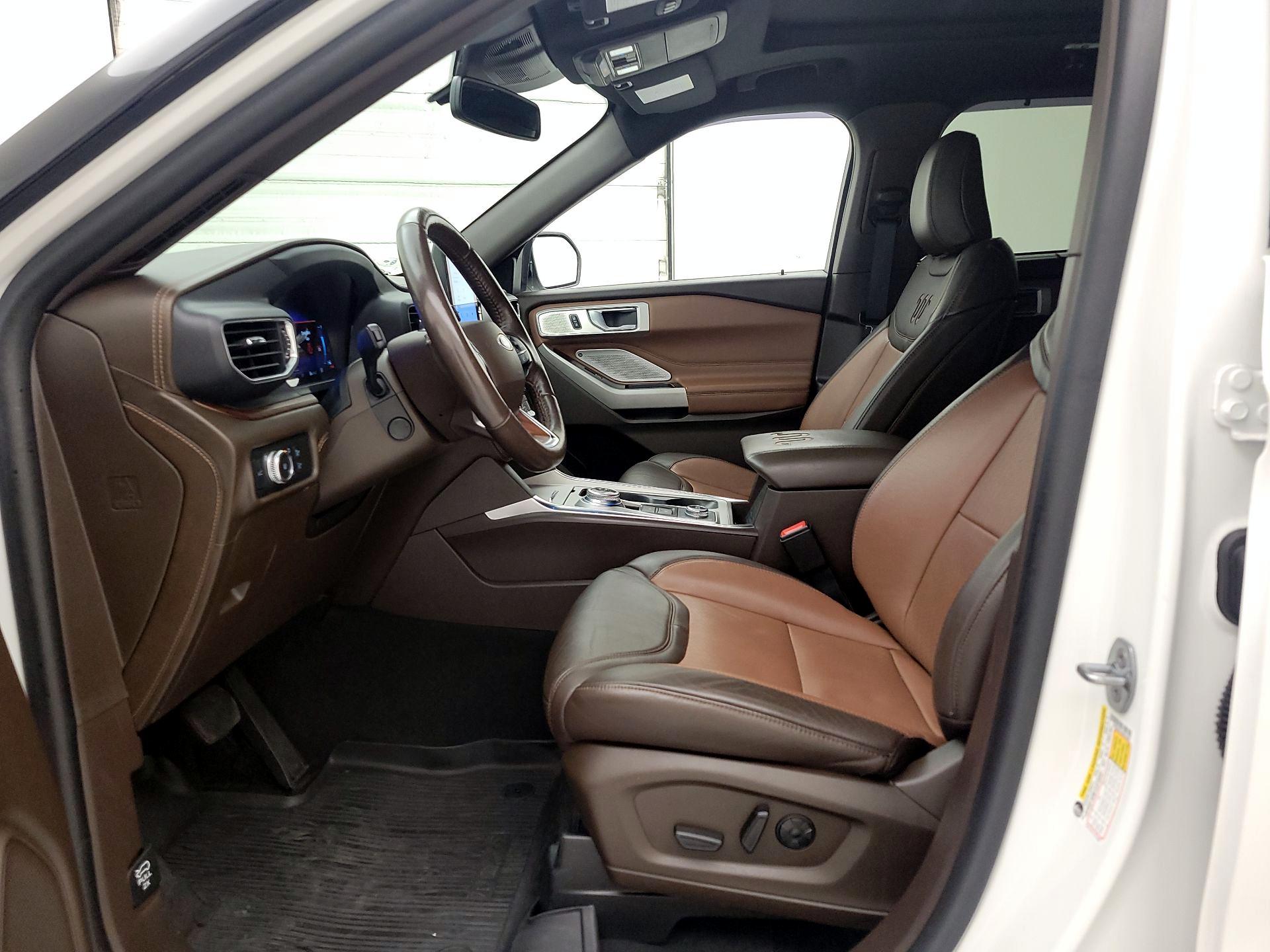Thumbnail: 2022 Ford Explorer - 11