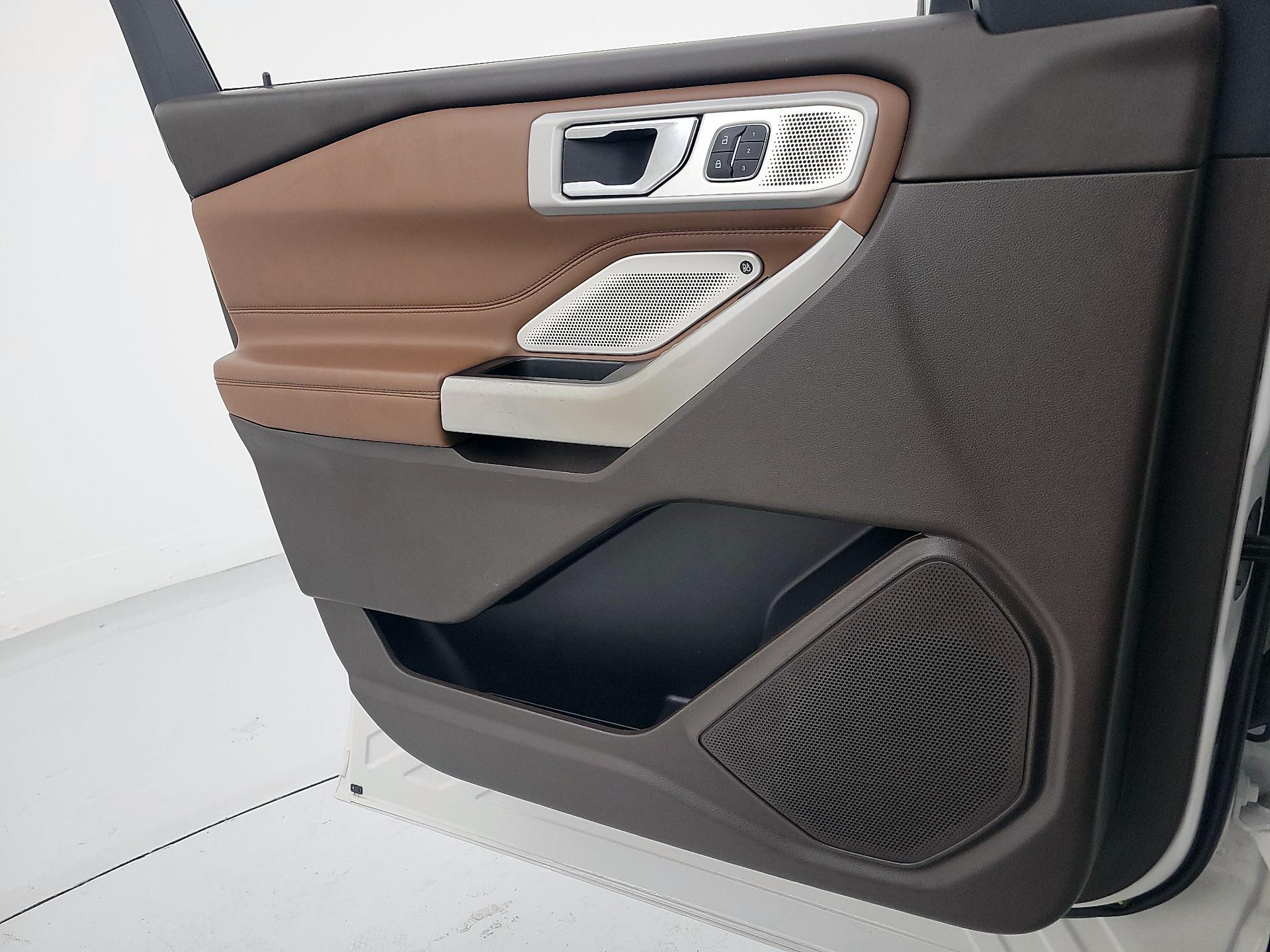 Thumbnail: 2022 Ford Explorer - 12