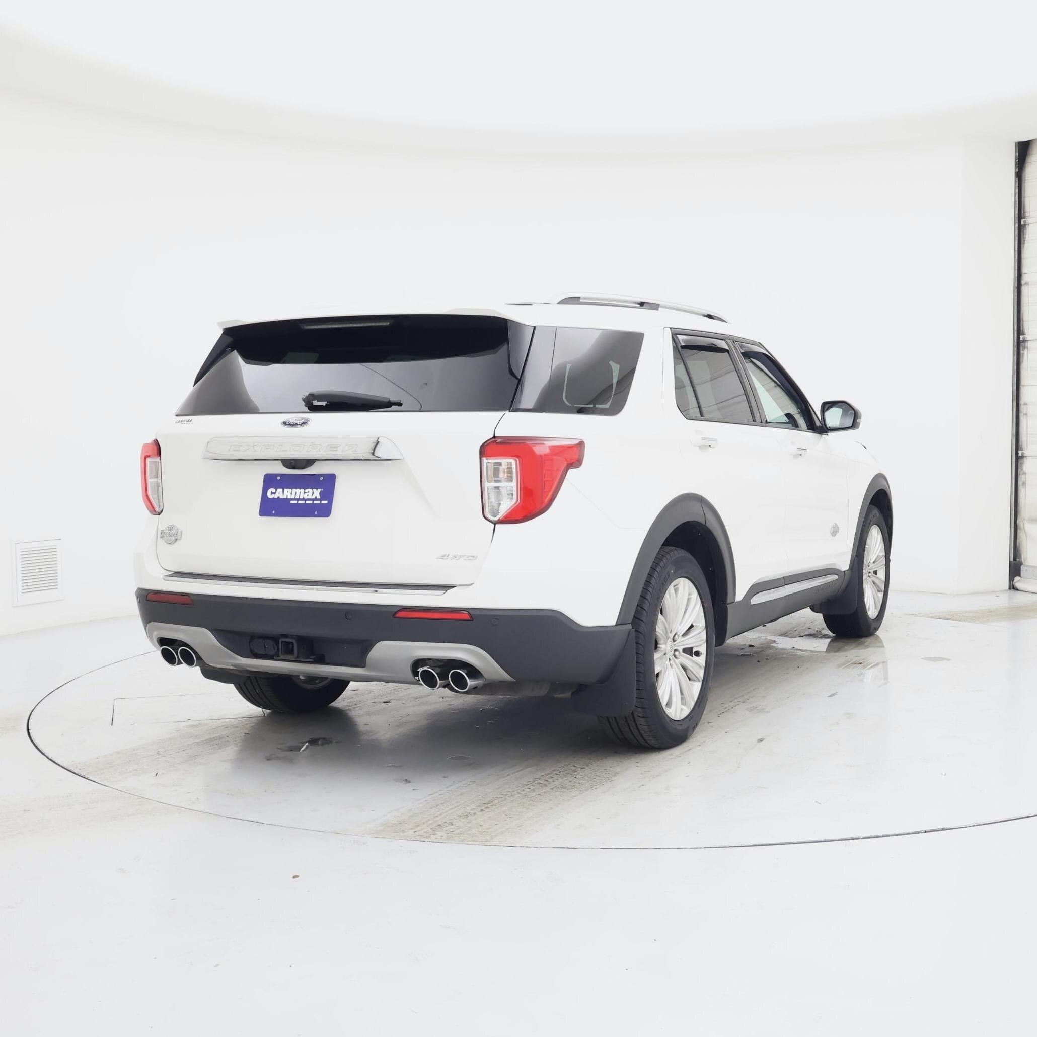 Thumbnail: 2022 Ford Explorer - 8
