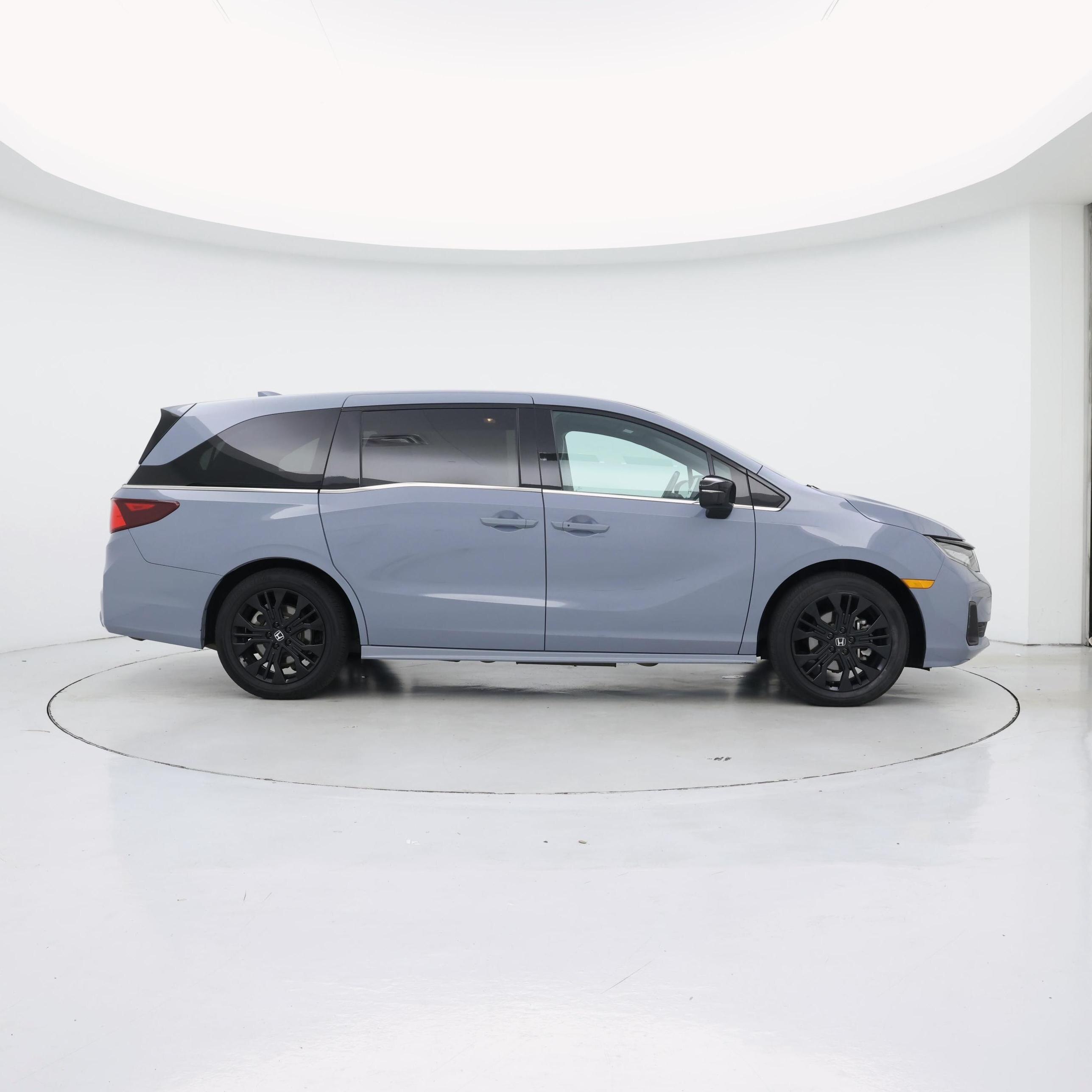 Thumbnail: 2025 Honda Odyssey - 7