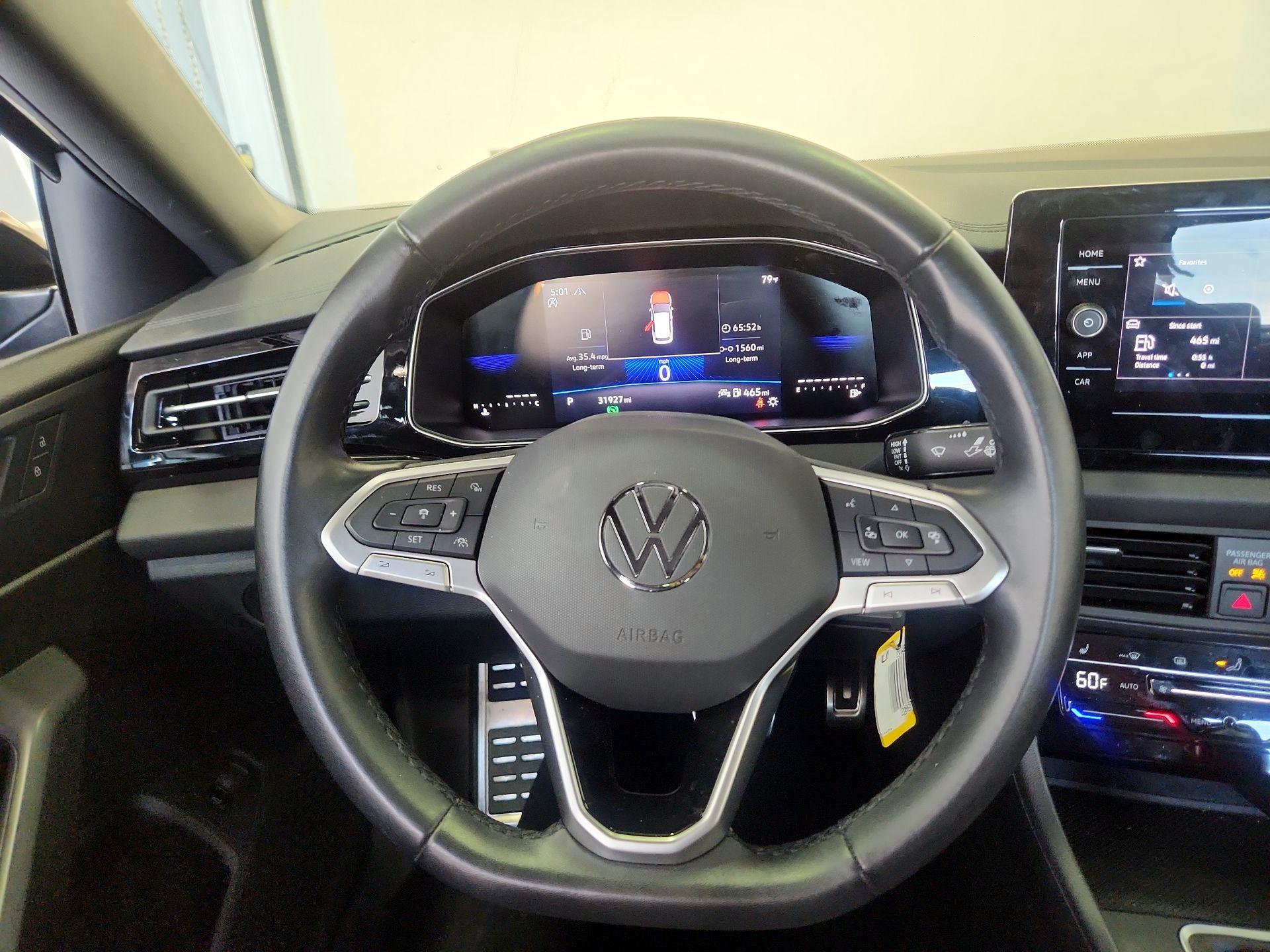 Thumbnail: 2025 Volkswagen Jetta - 10