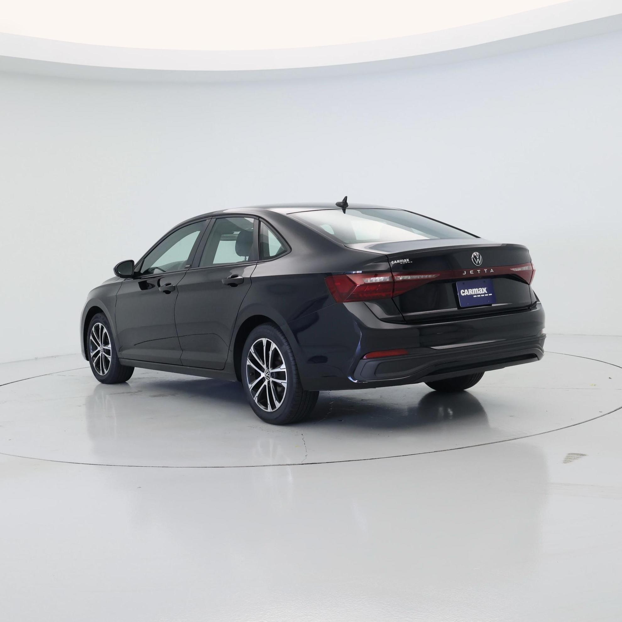 Thumbnail: 2025 Volkswagen Jetta - 2