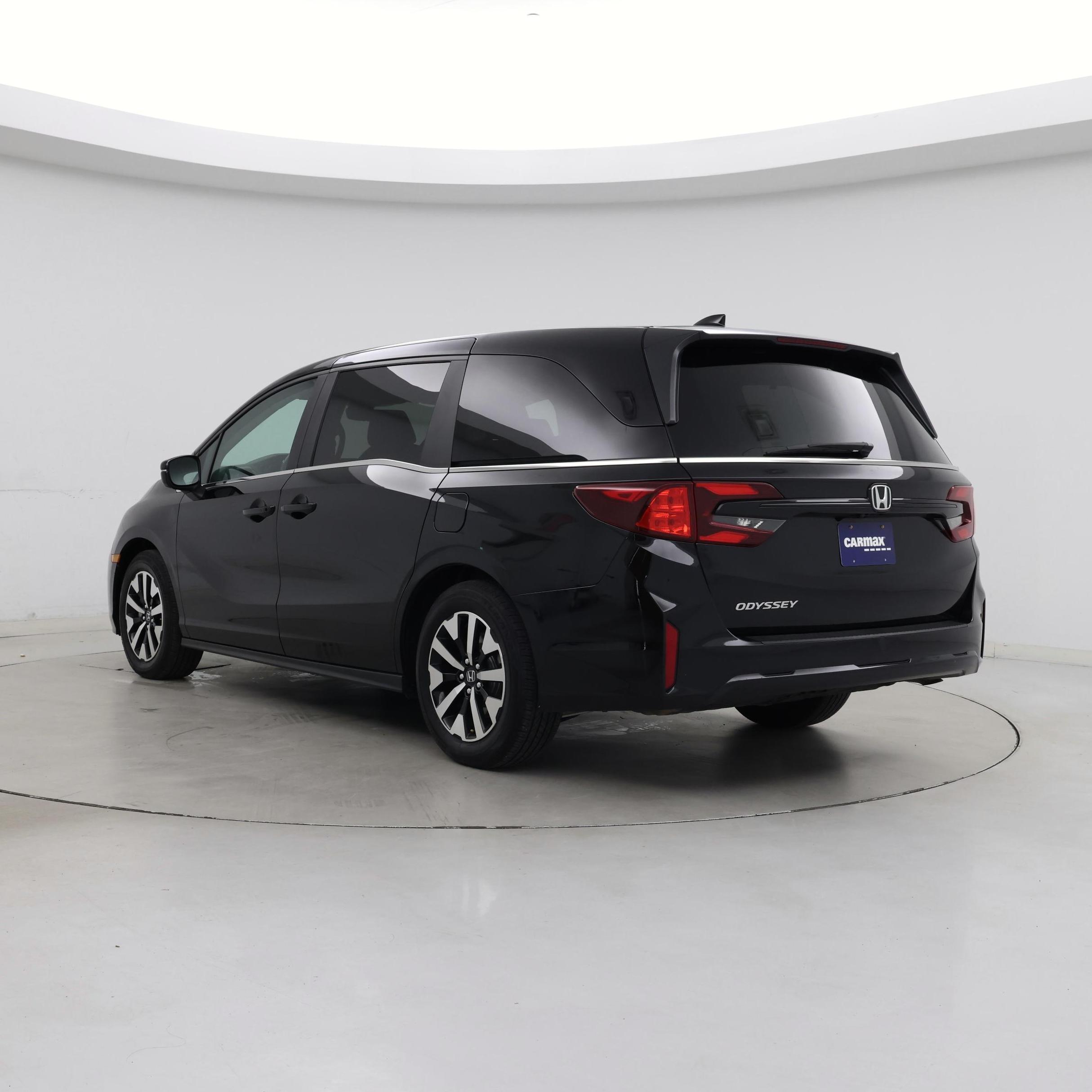 Thumbnail: 2025 Honda Odyssey - 2