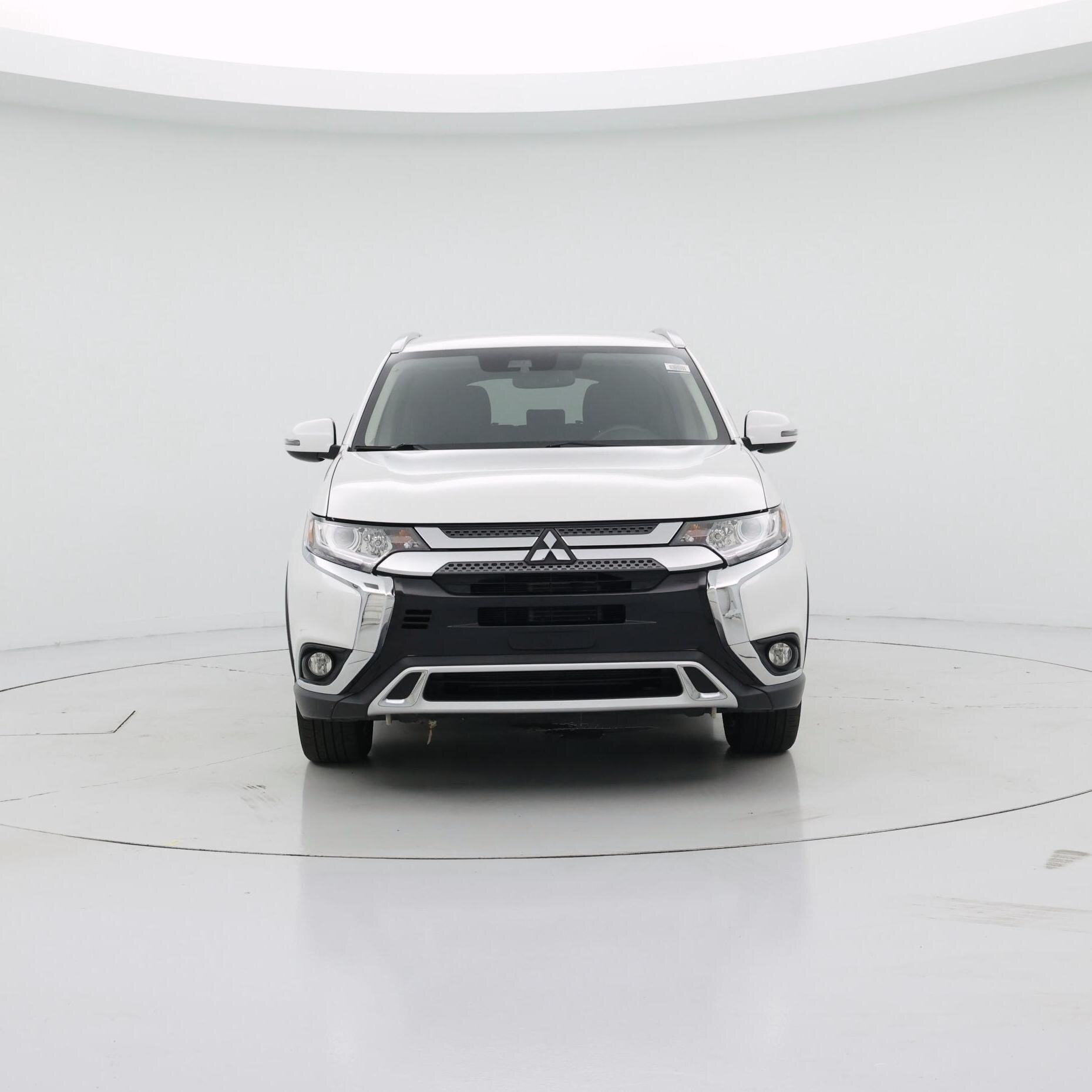 Thumbnail: 2020 Mitsubishi Outlander - 5