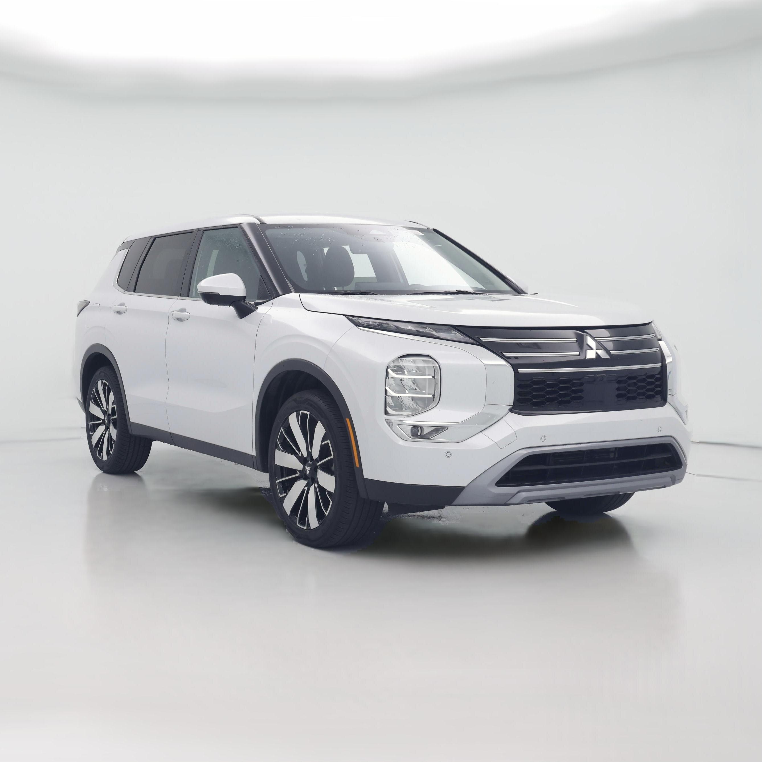 Thumbnail: 2025 Mitsubishi Outlander - 1