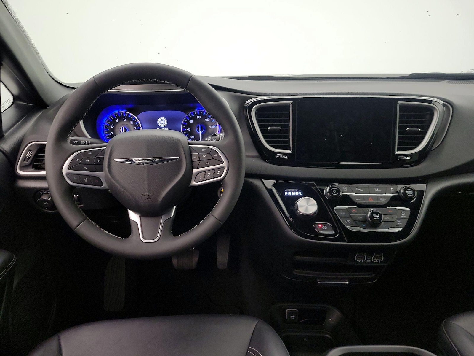 2025 Chrysler Pacifica Select - Photo 11