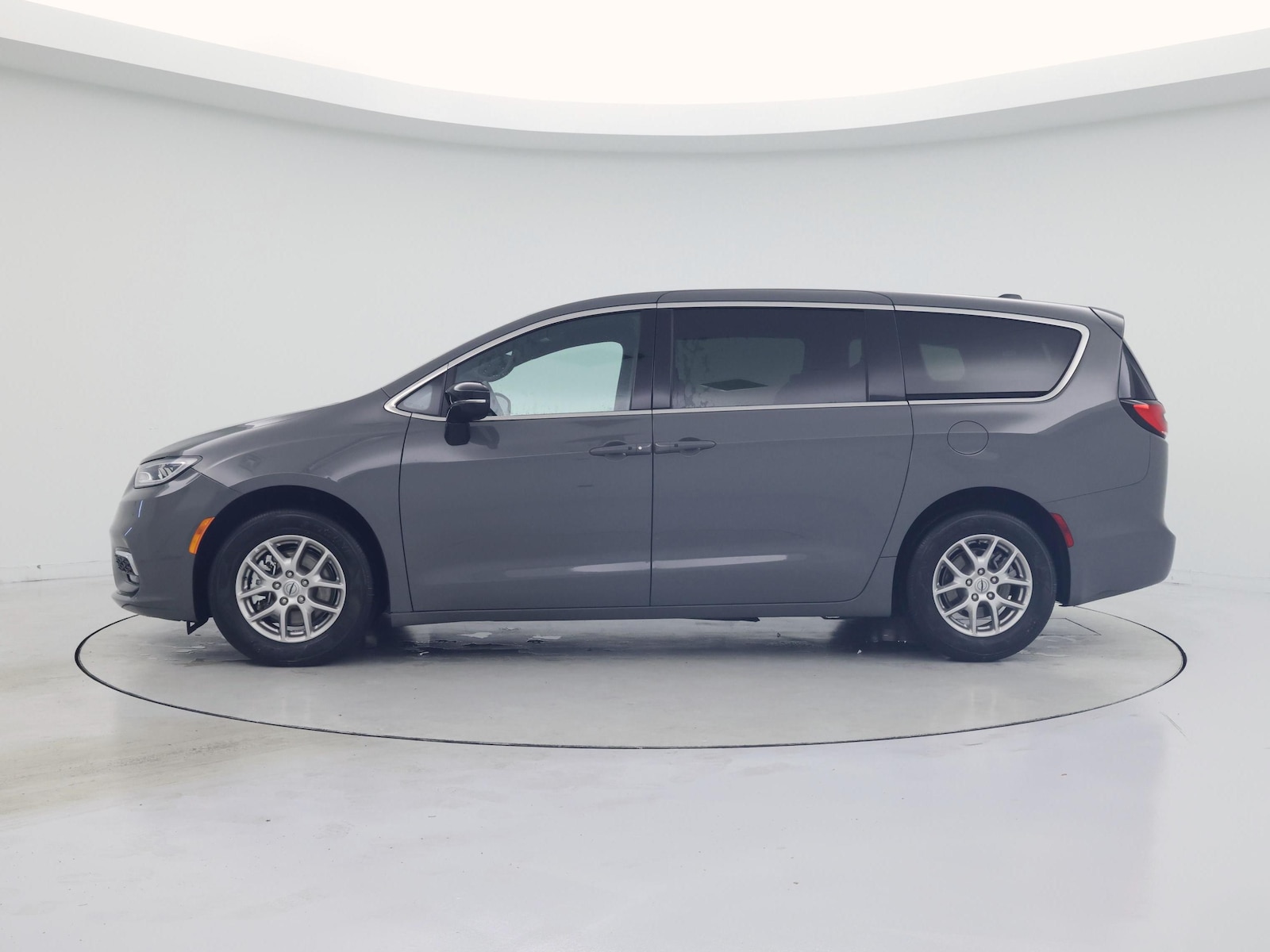 2025 Chrysler Pacifica Select - Photo 4