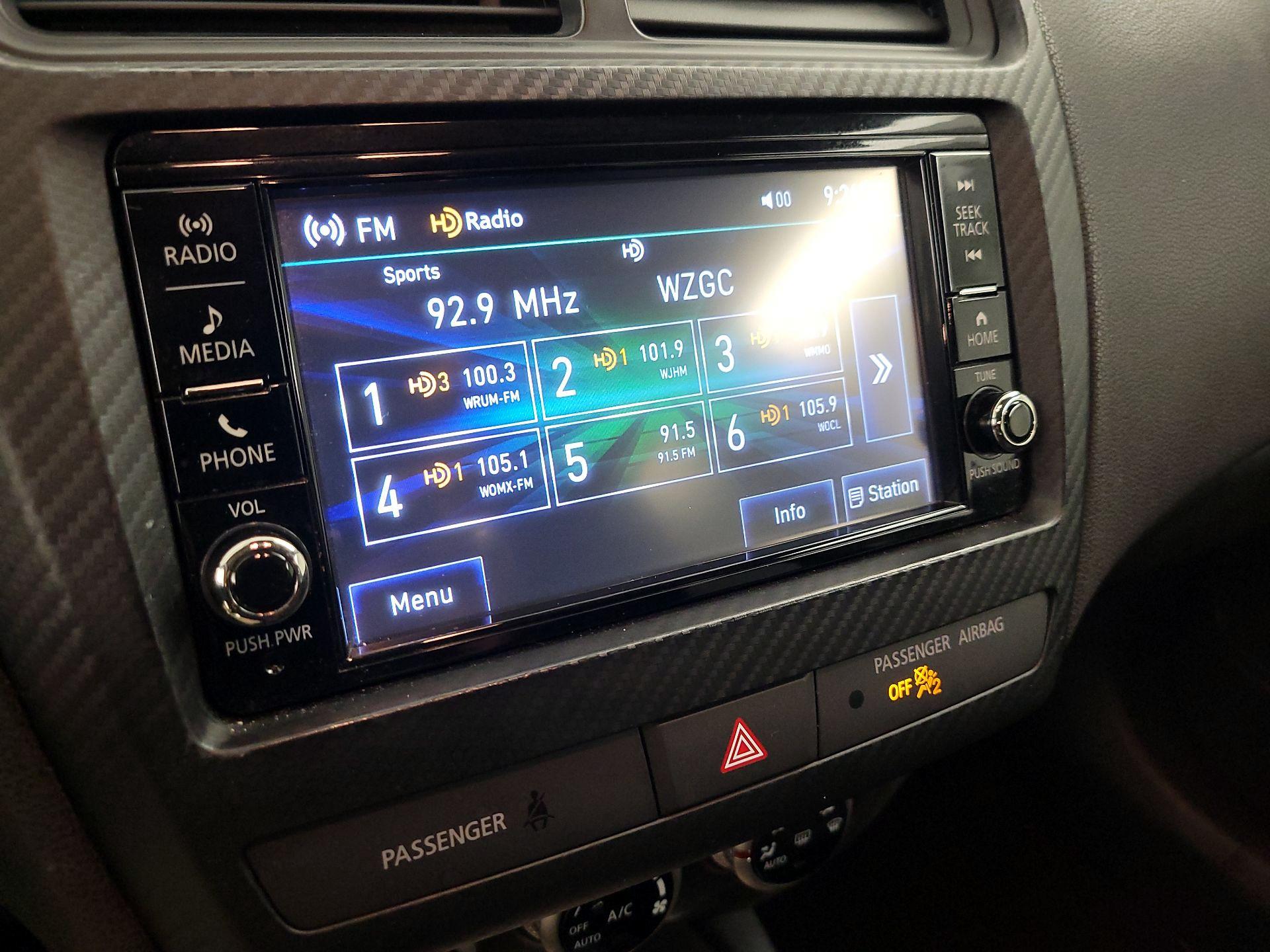Thumbnail: 2023 Mitsubishi Outlander Sport - 15