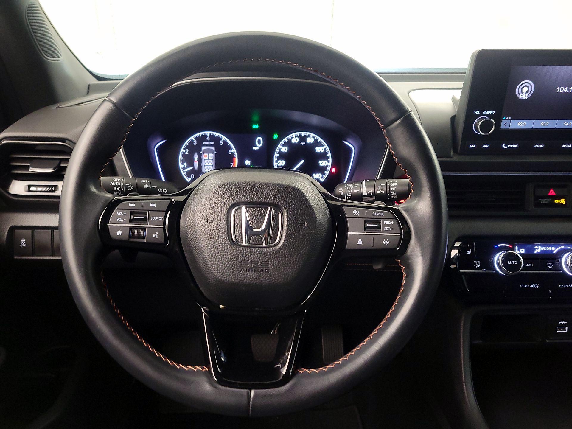 Thumbnail: 2023 Honda Pilot - 10