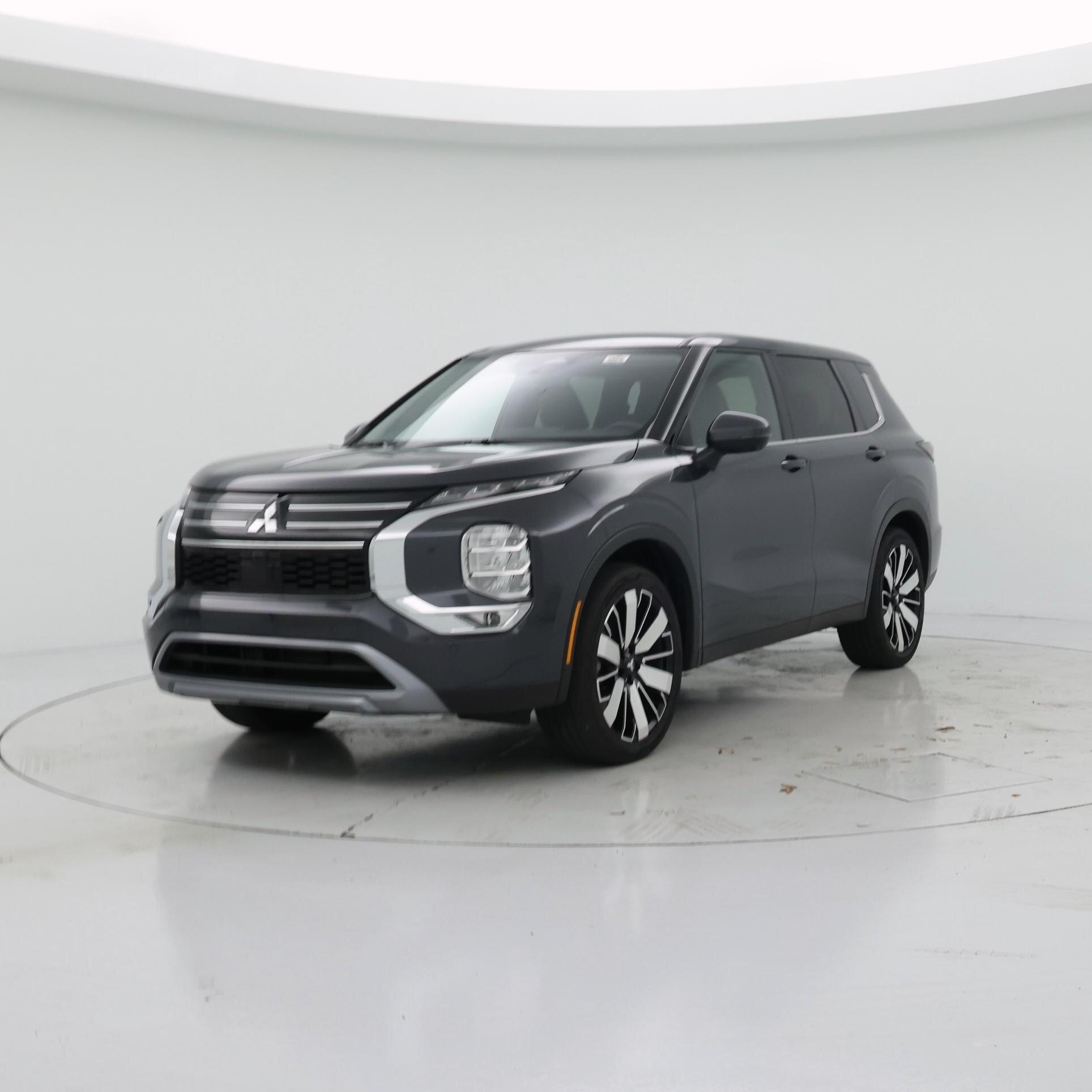 Thumbnail: 2025 Mitsubishi Outlander - 4