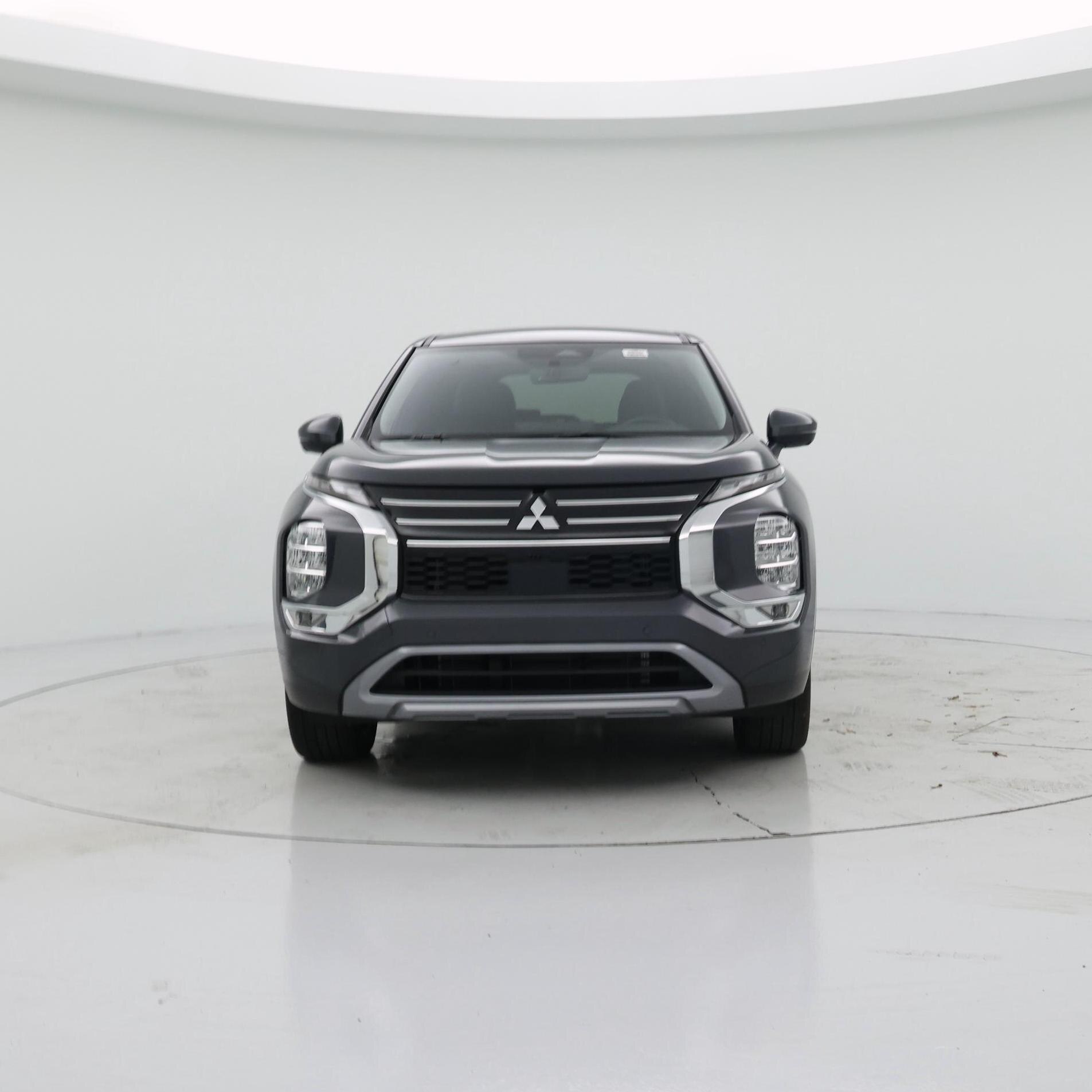 Thumbnail: 2025 Mitsubishi Outlander - 5