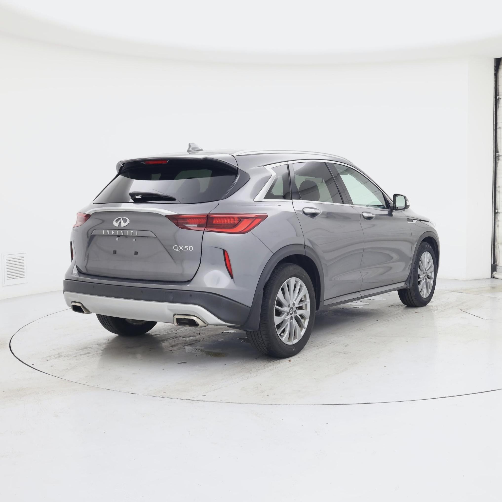 Thumbnail: 2023 INFINITI QX50 - 8