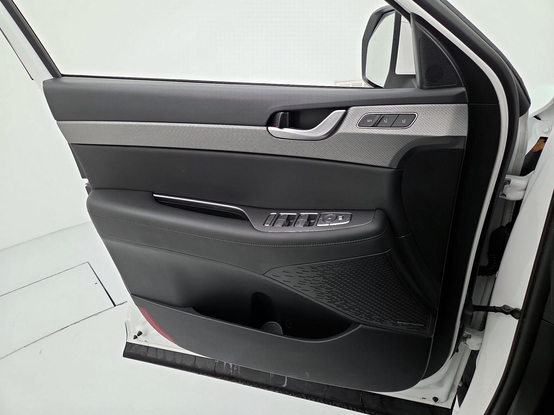 Thumbnail: 2023 Hyundai Palisade - 12