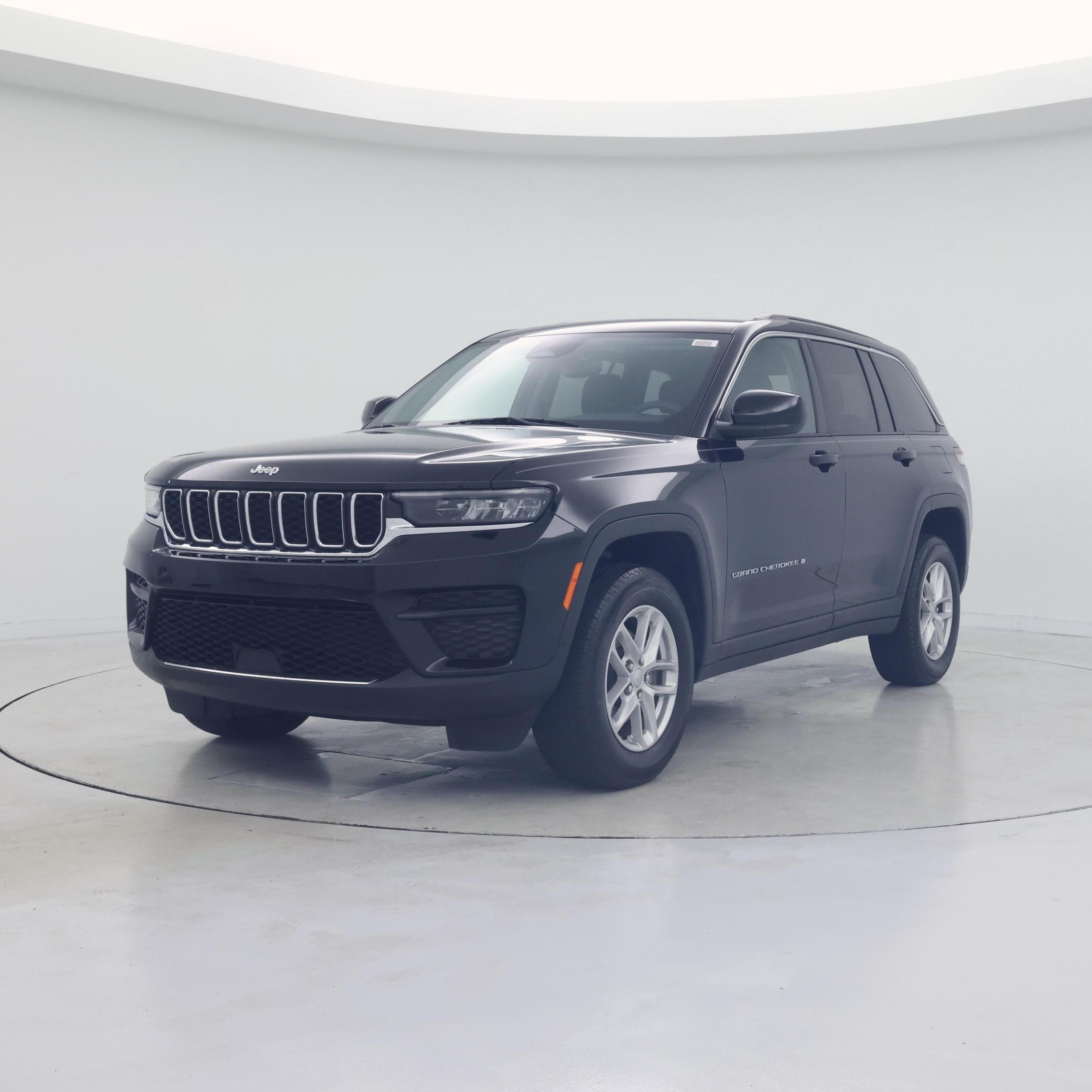 Thumbnail: 2023 Jeep Grand Cherokee - 4
