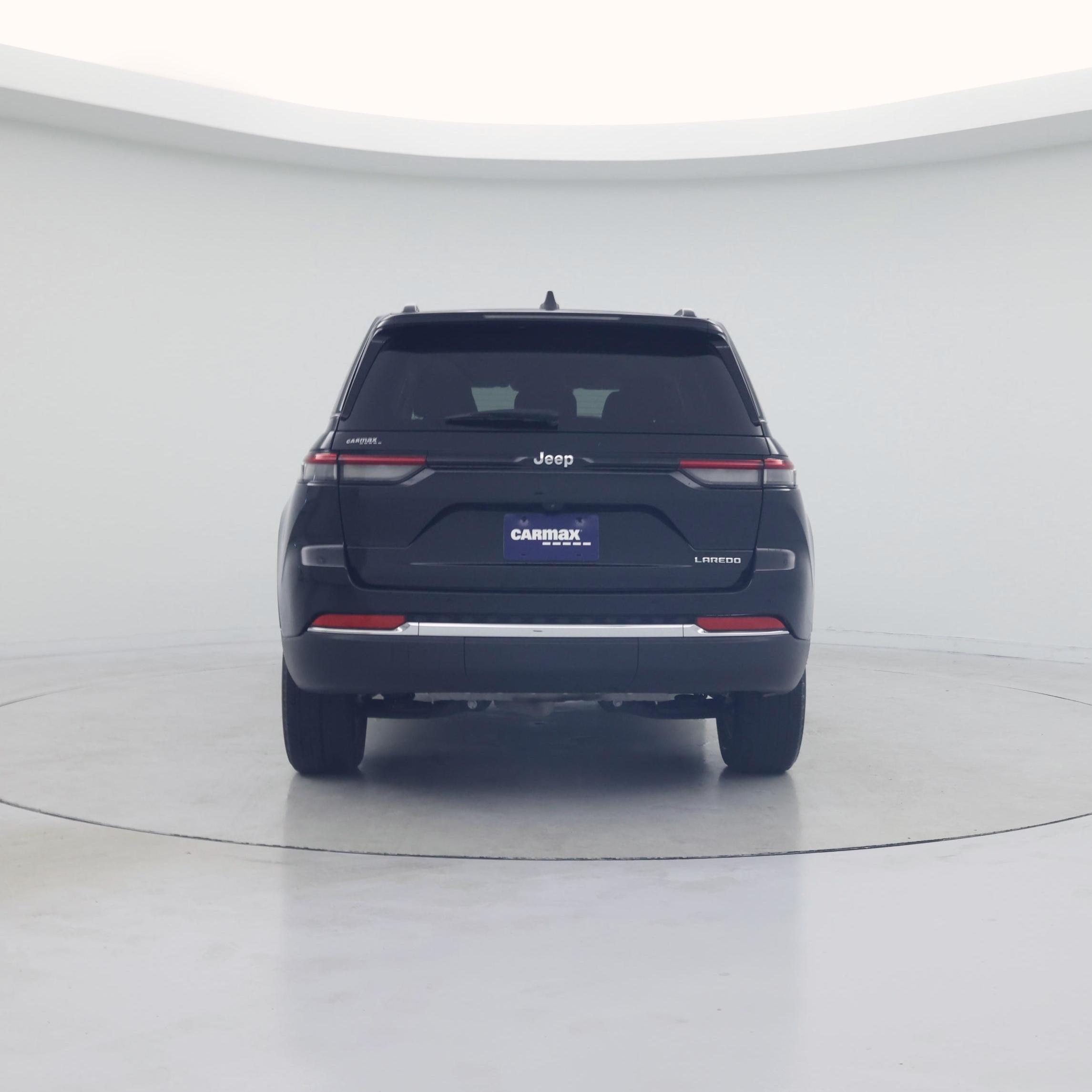 Thumbnail: 2023 Jeep Grand Cherokee - 6
