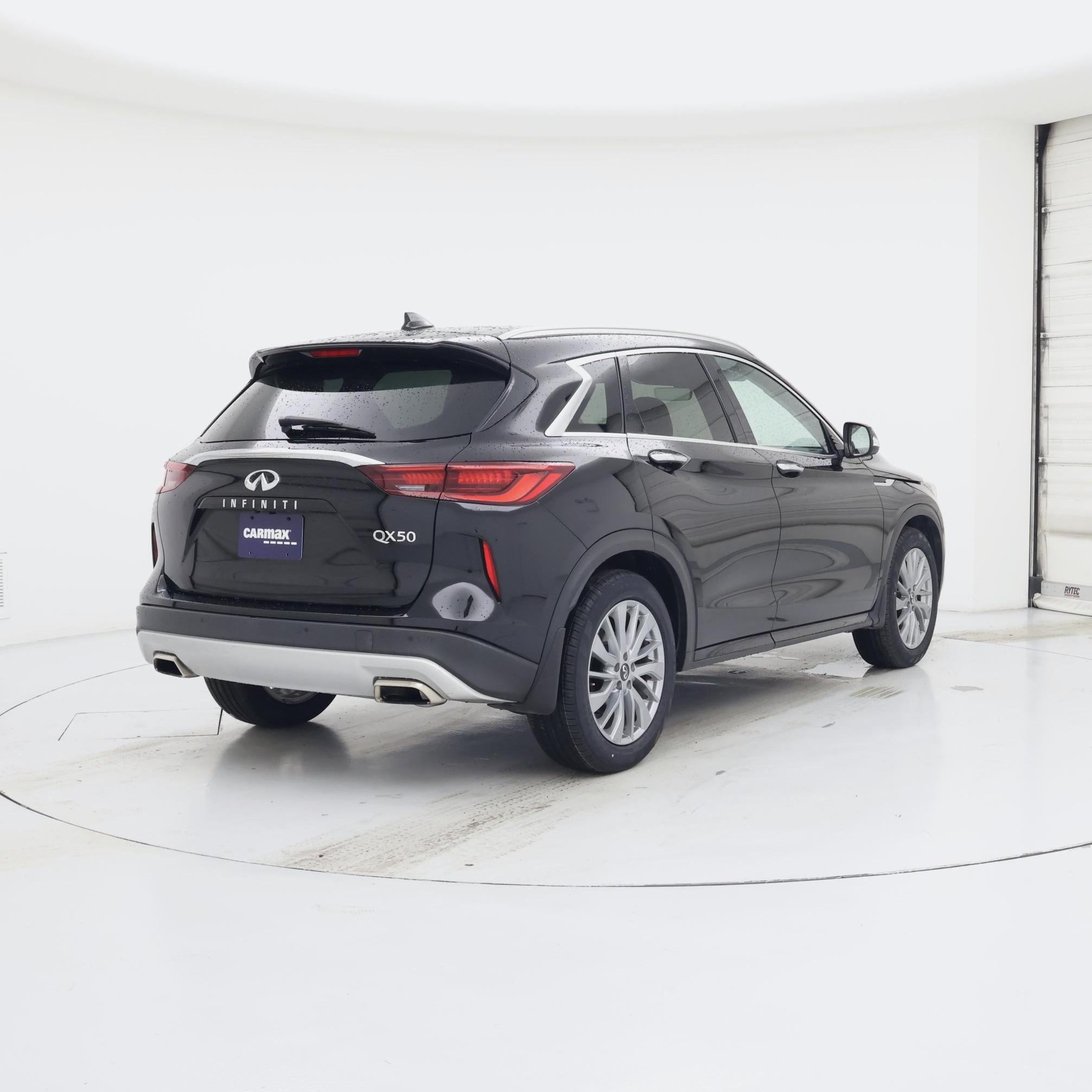 Thumbnail: 2023 INFINITI QX50 - 8