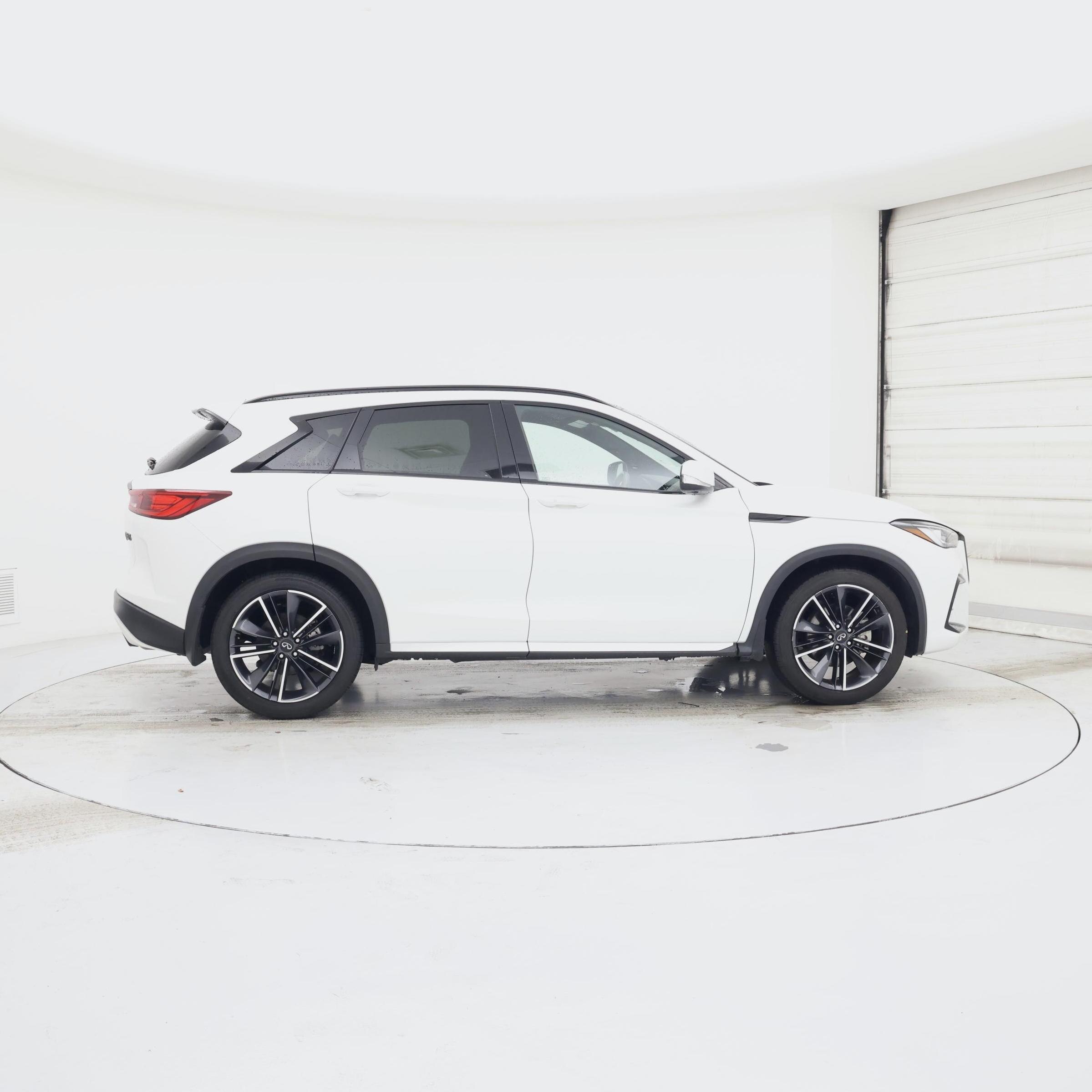 Thumbnail: 2023 INFINITI QX50 - 7