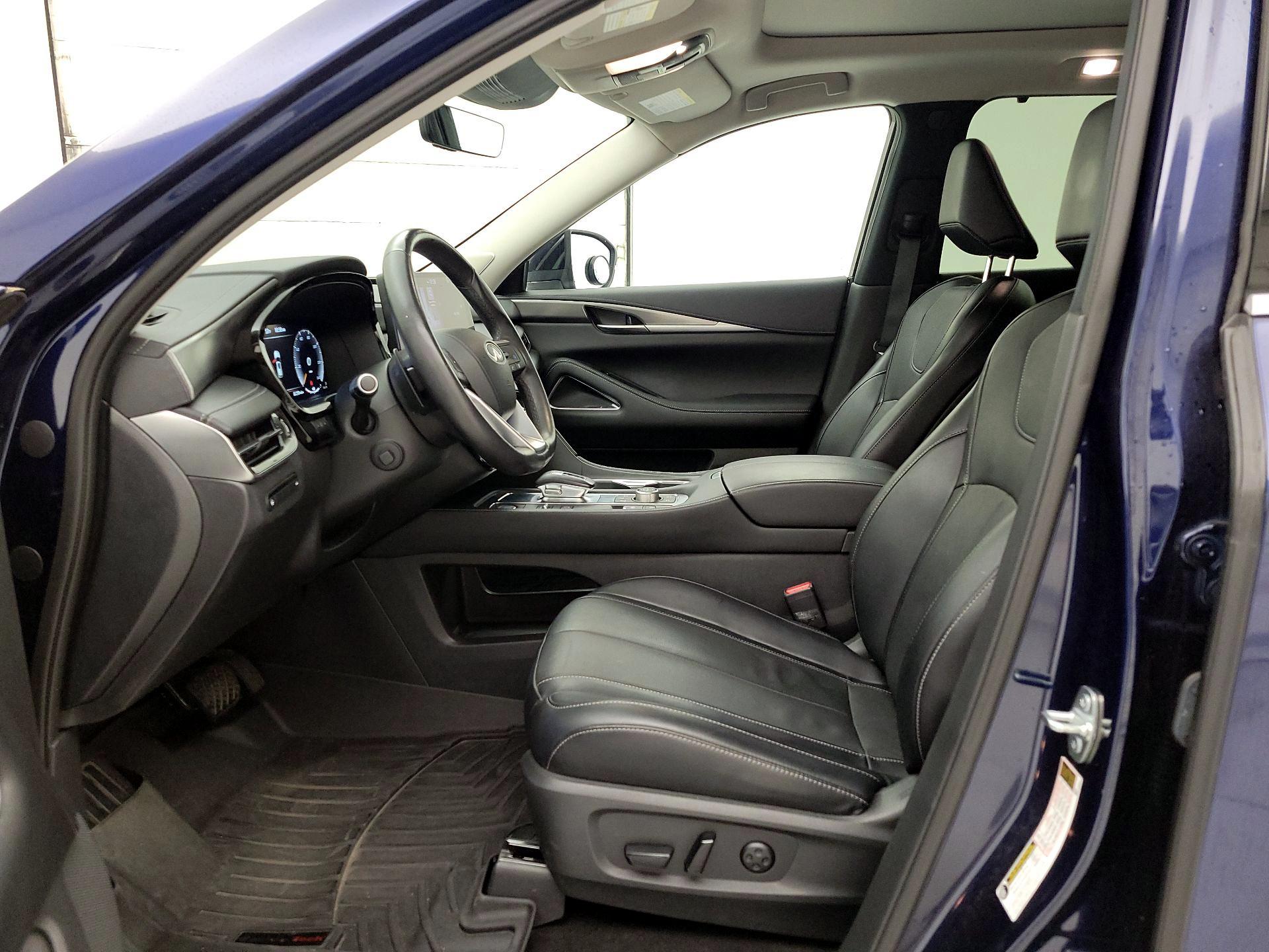 Thumbnail: 2023 INFINITI QX60 - 11