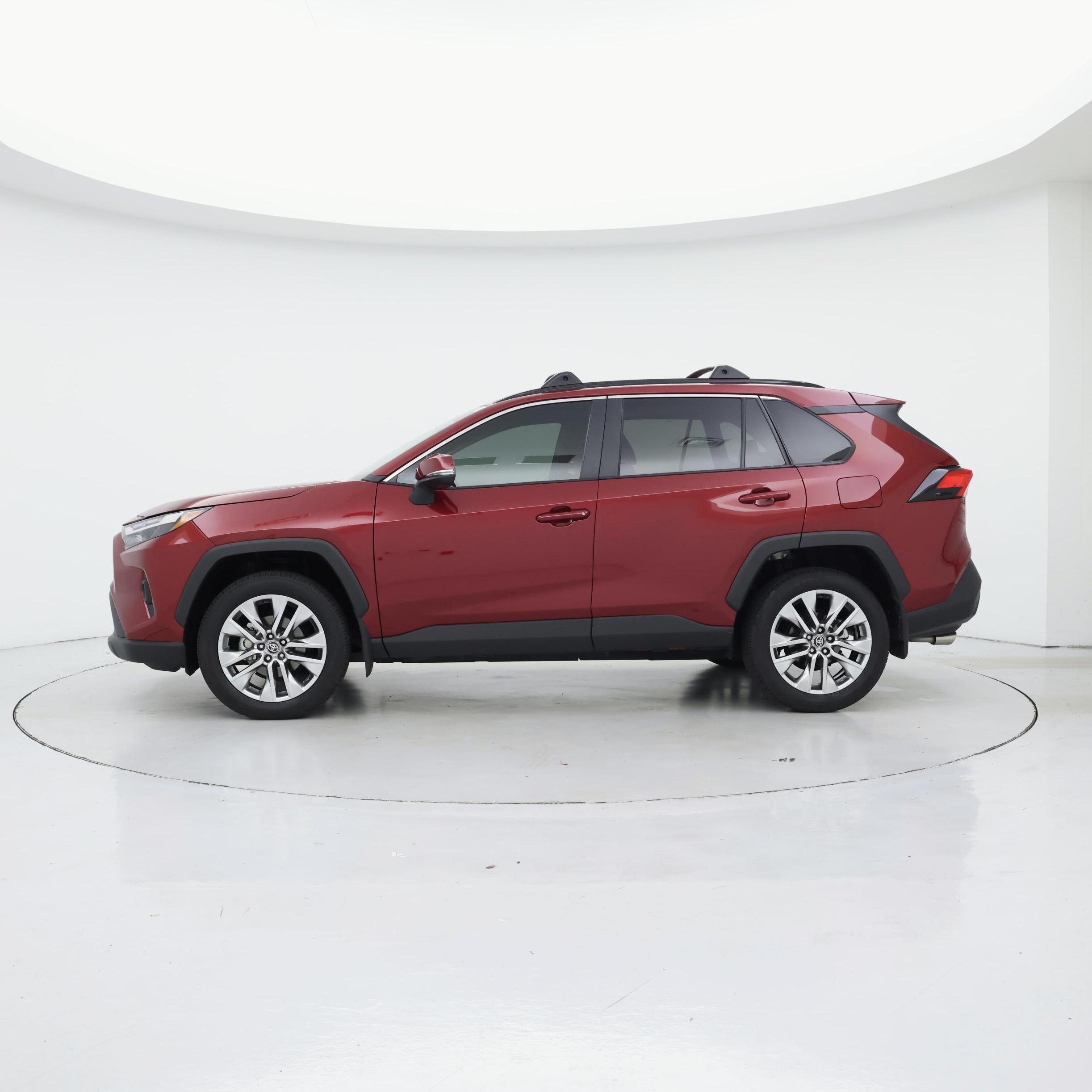 Thumbnail: 2025 Toyota RAV4 - 3