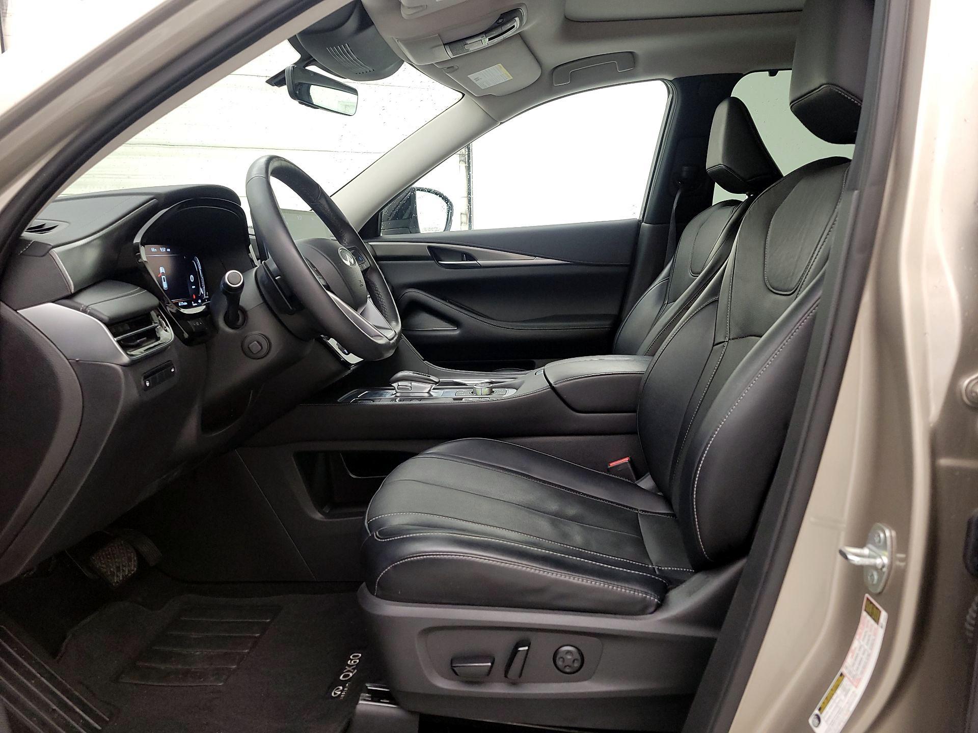 Thumbnail: 2023 INFINITI QX60 - 11