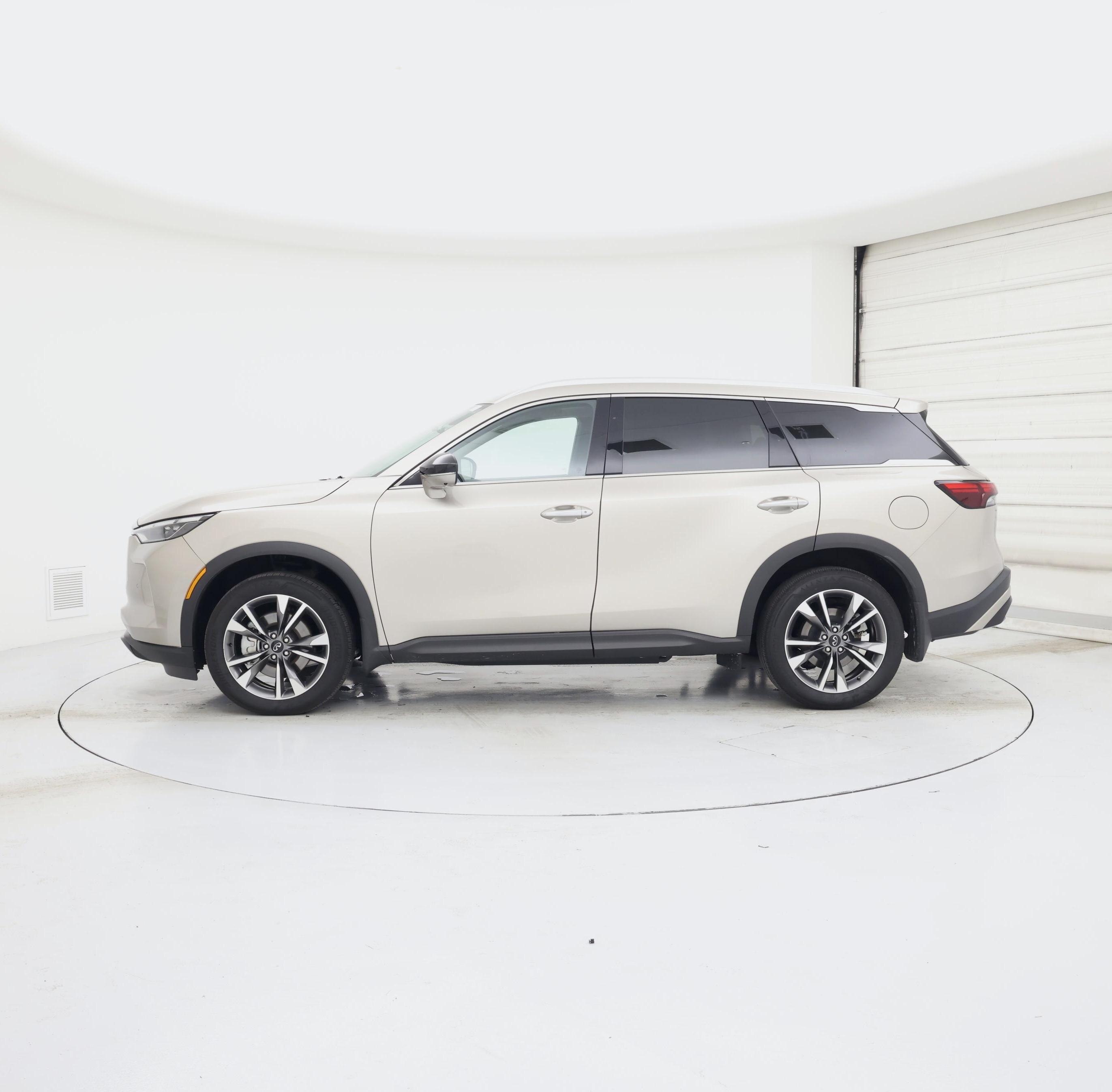 Thumbnail: 2023 INFINITI QX60 - 3