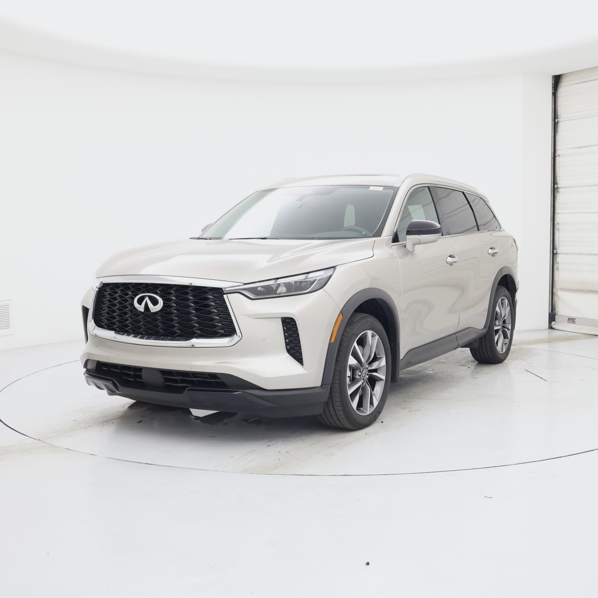 Thumbnail: 2023 INFINITI QX60 - 4