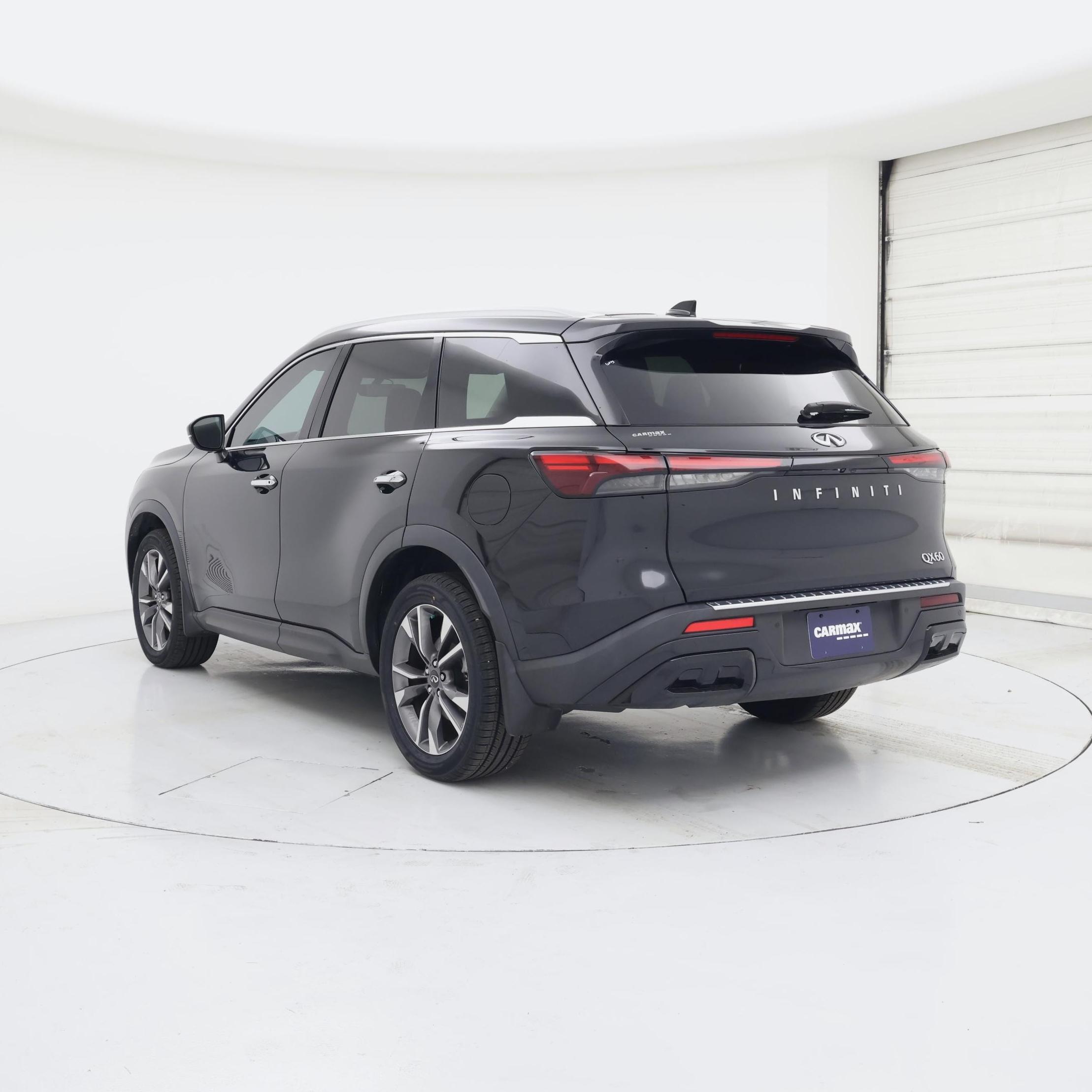 Thumbnail: 2023 INFINITI QX60 - 2