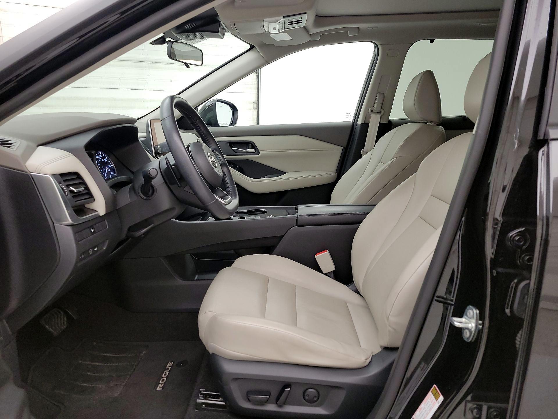 Thumbnail: 2023 Nissan Rogue - 11