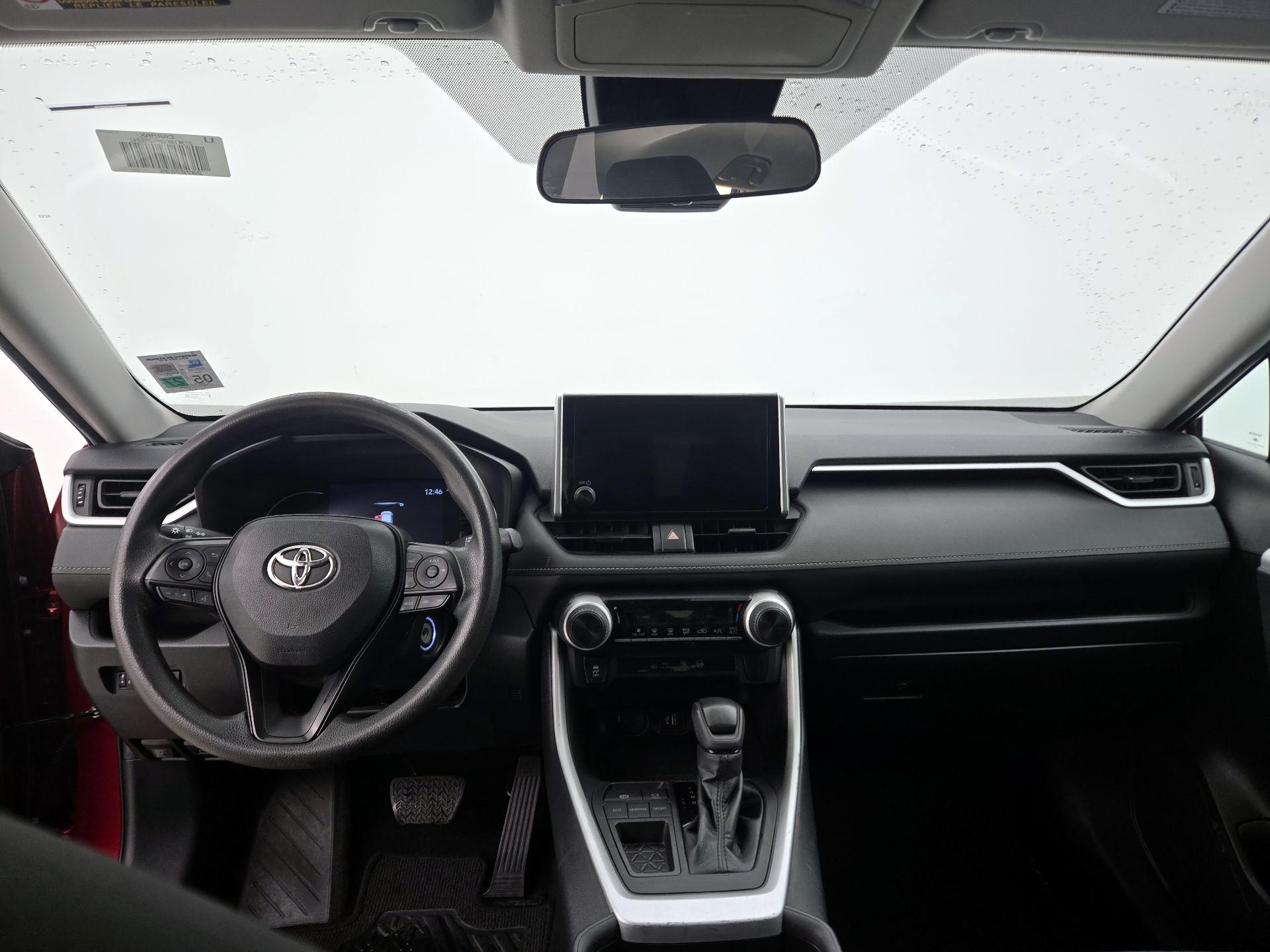 Thumbnail: 2023 Toyota RAV4 - 9