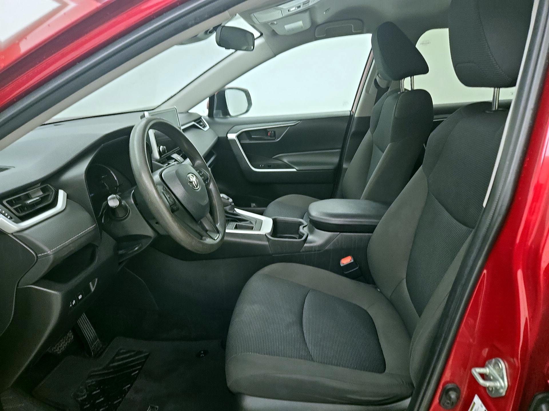 Thumbnail: 2023 Toyota RAV4 - 11