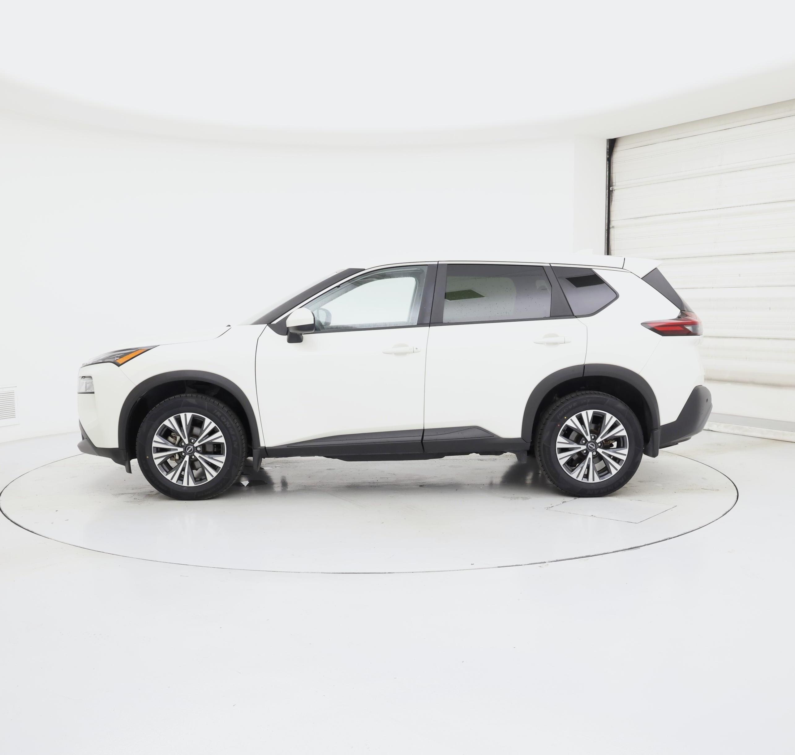 Thumbnail: 2023 Nissan Rogue - 3