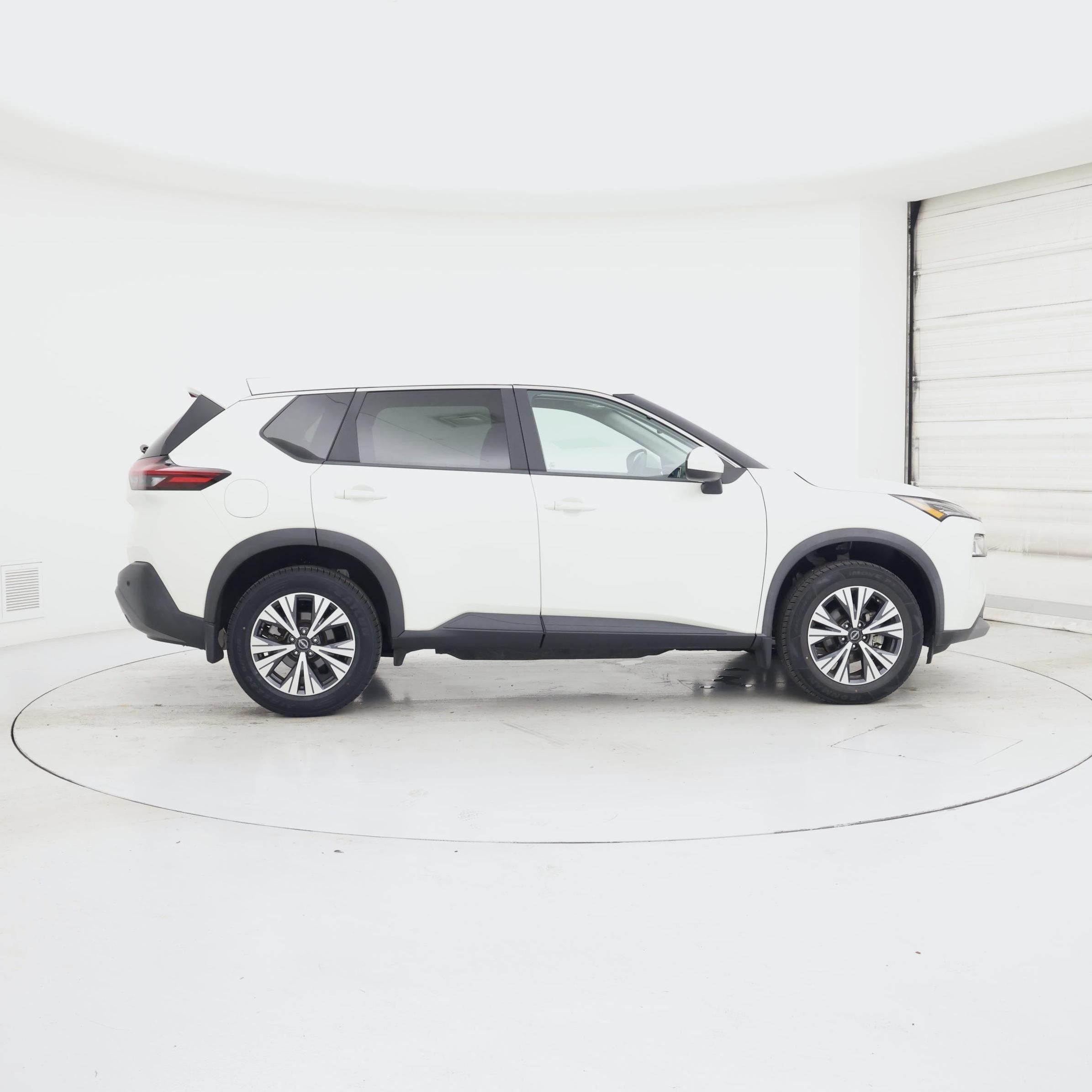 Thumbnail: 2023 Nissan Rogue - 7