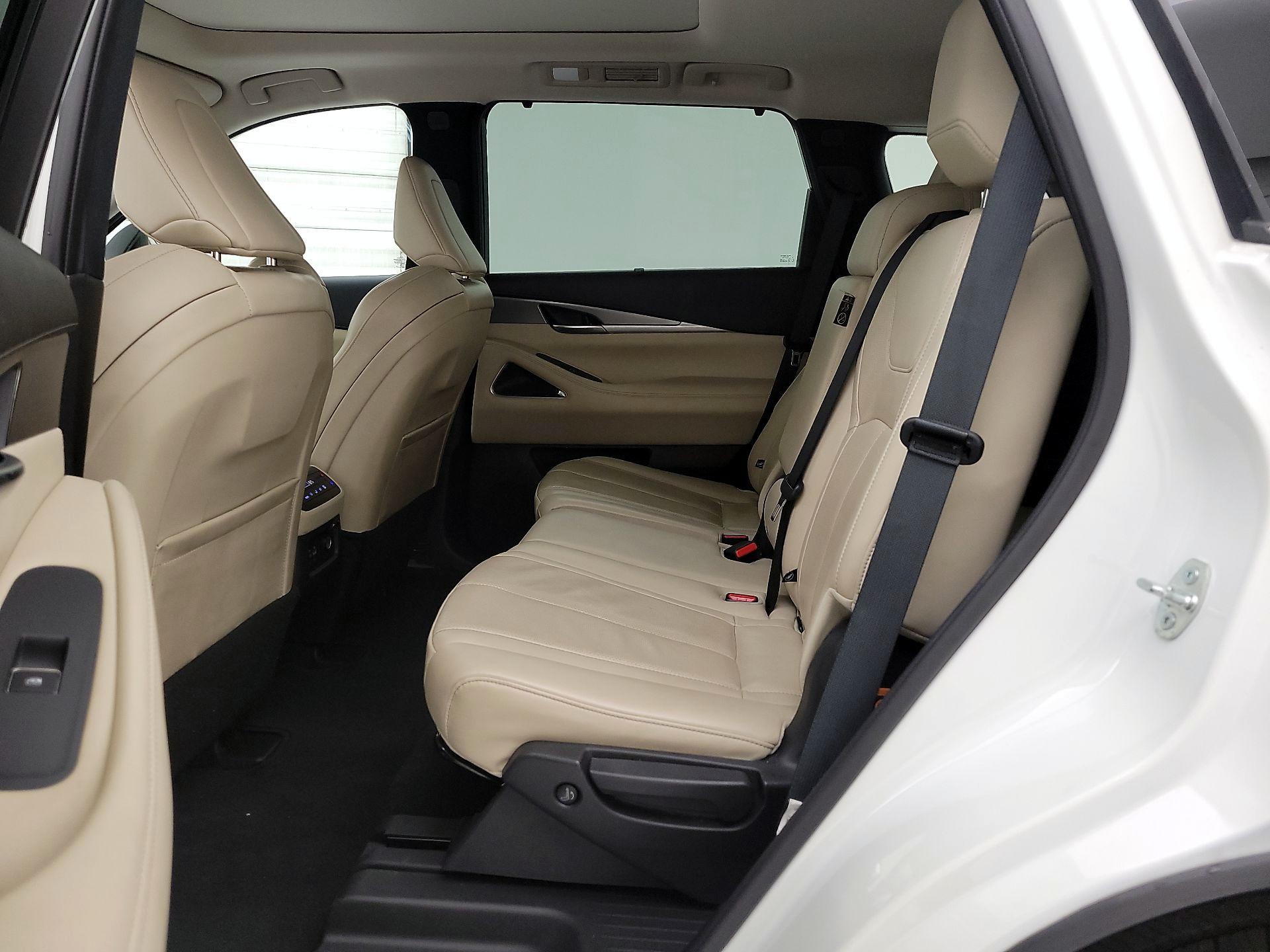 Thumbnail: 2023 INFINITI QX60 - 19