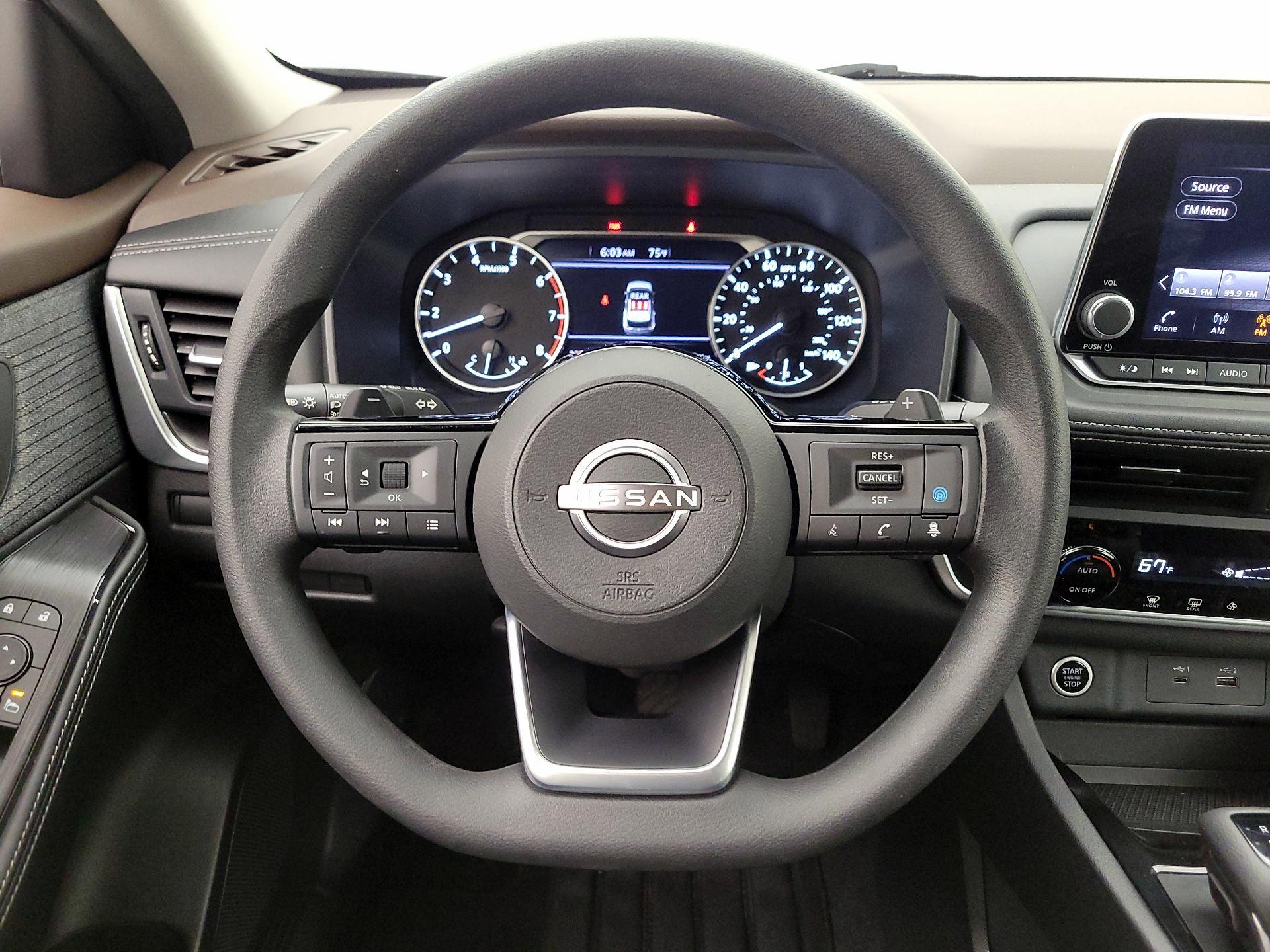 Thumbnail: 2023 Nissan Rogue - 10