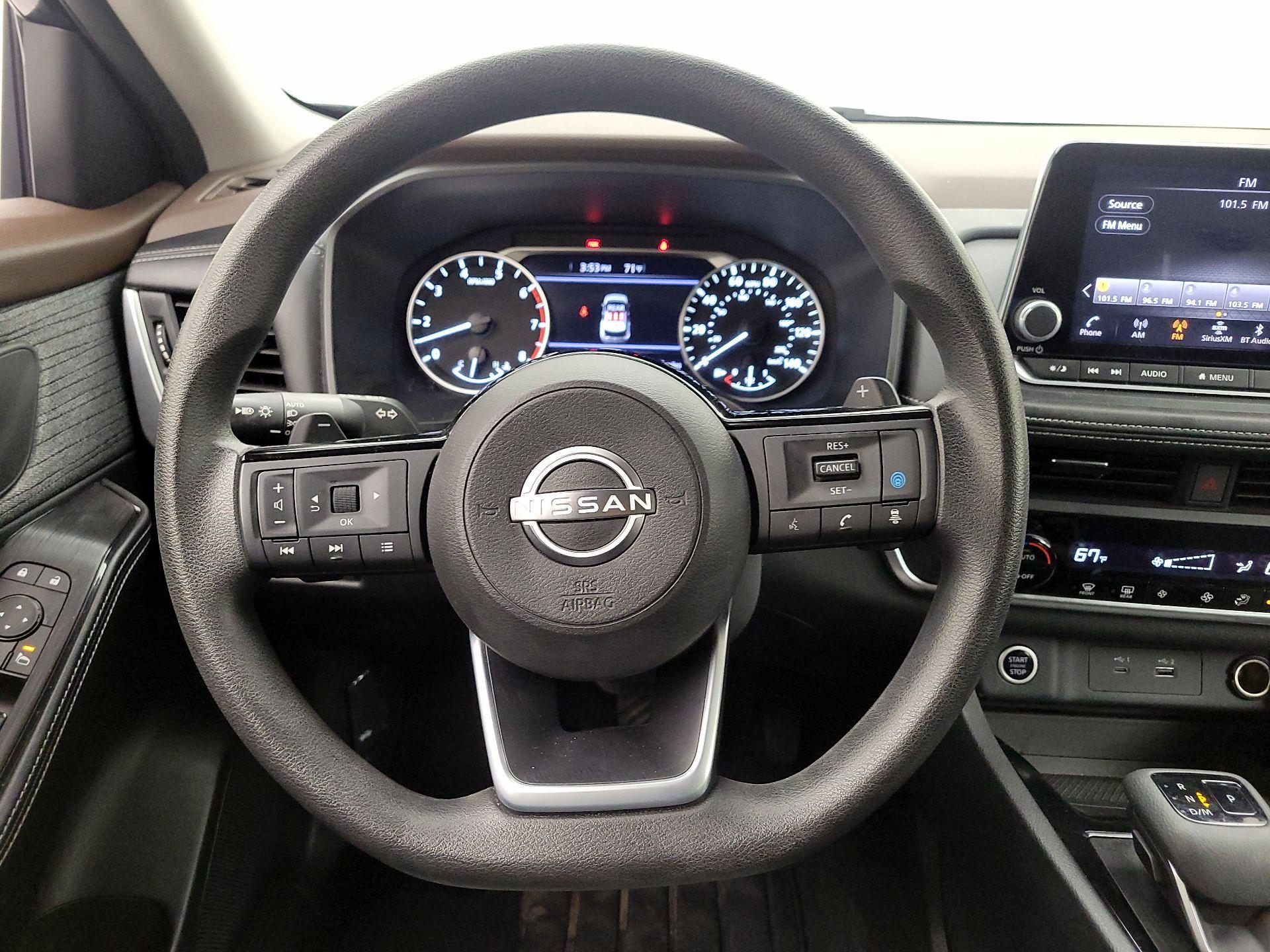 Thumbnail: 2023 Nissan Rogue - 10